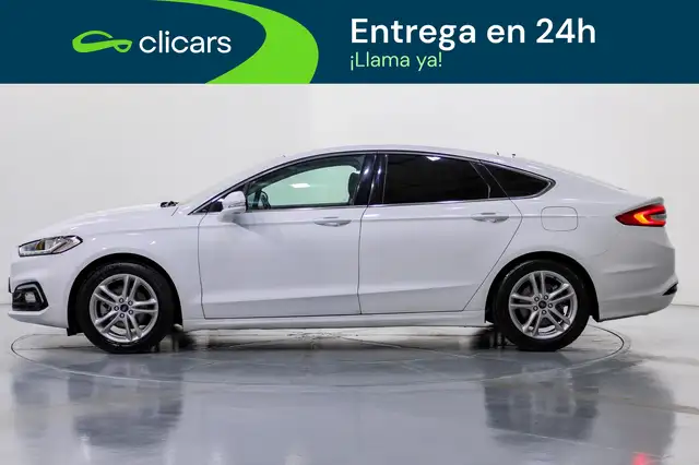 Ford Mondeo view 8