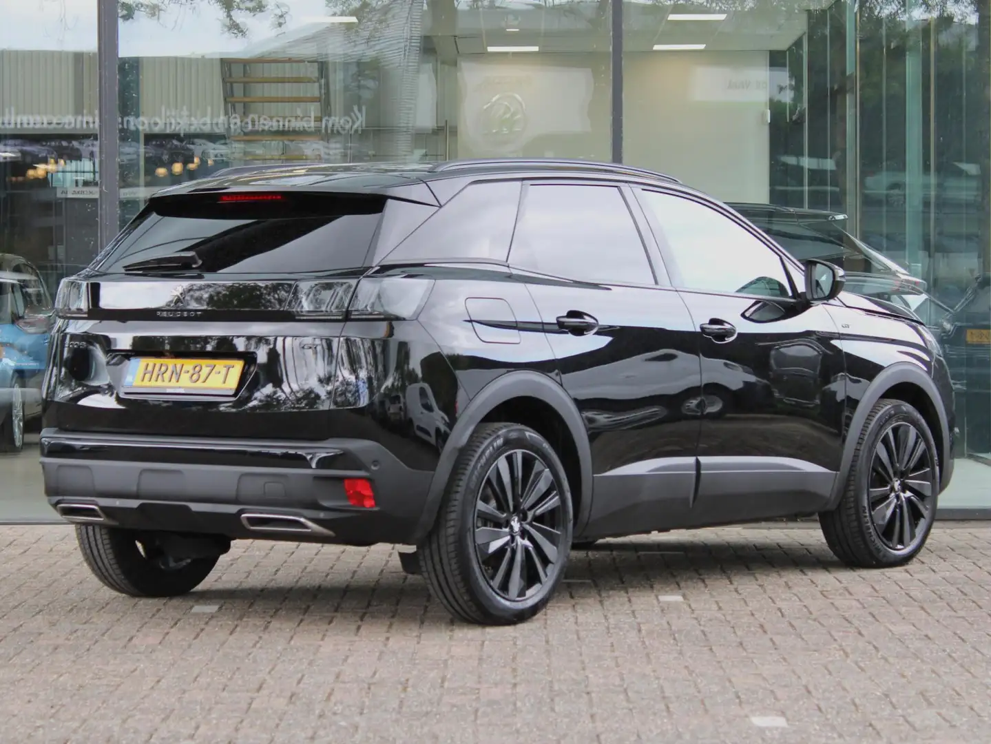 Peugeot 3008 1.2 PureTech GT Automaat | Navi / Camera / Stoelve Negro - 2
