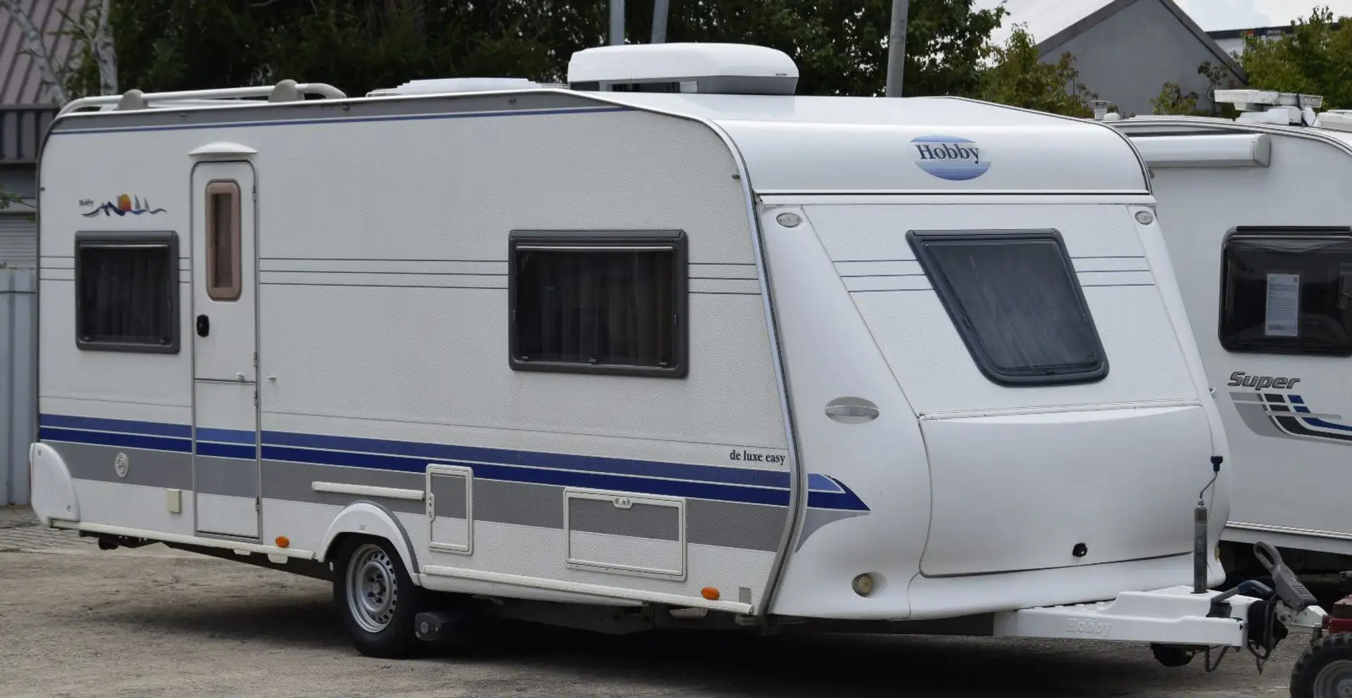 Hobby De Luxe 540 UL mit Mover und Klima - 1