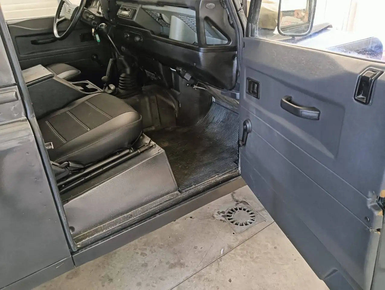 Land Rover Defender 110 TDI Techo Duro, foto 7