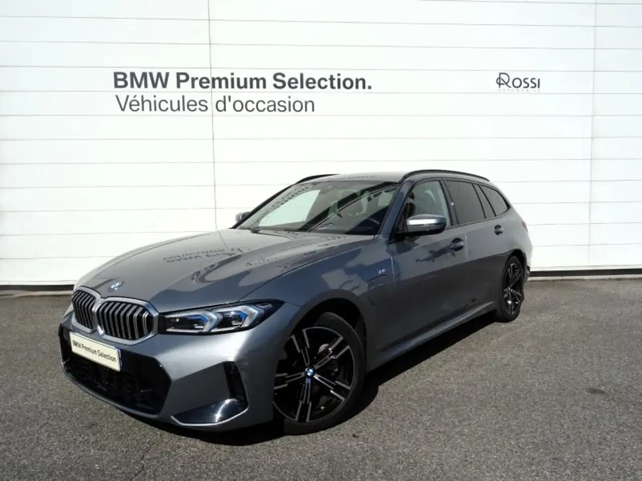 BMW 330