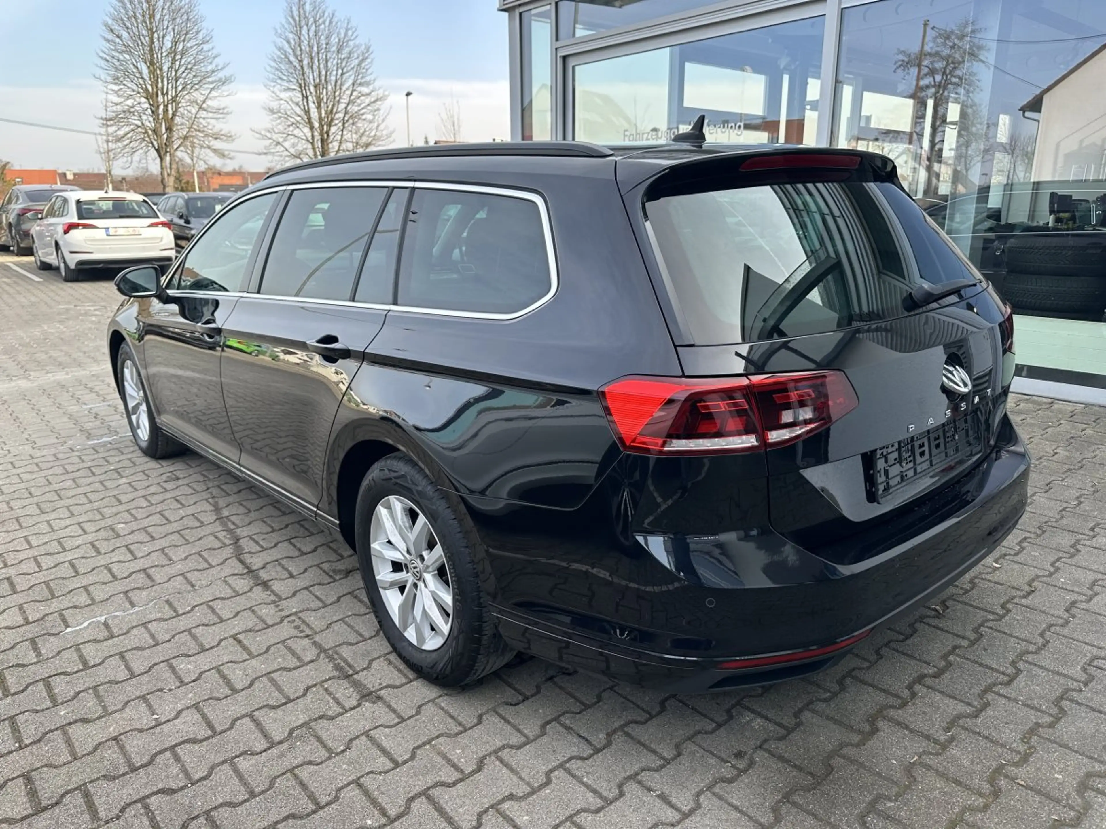 Volkswagen Passat Variant 2.0TDI COMFORT LED*NAVI*KAMERA — photo 7