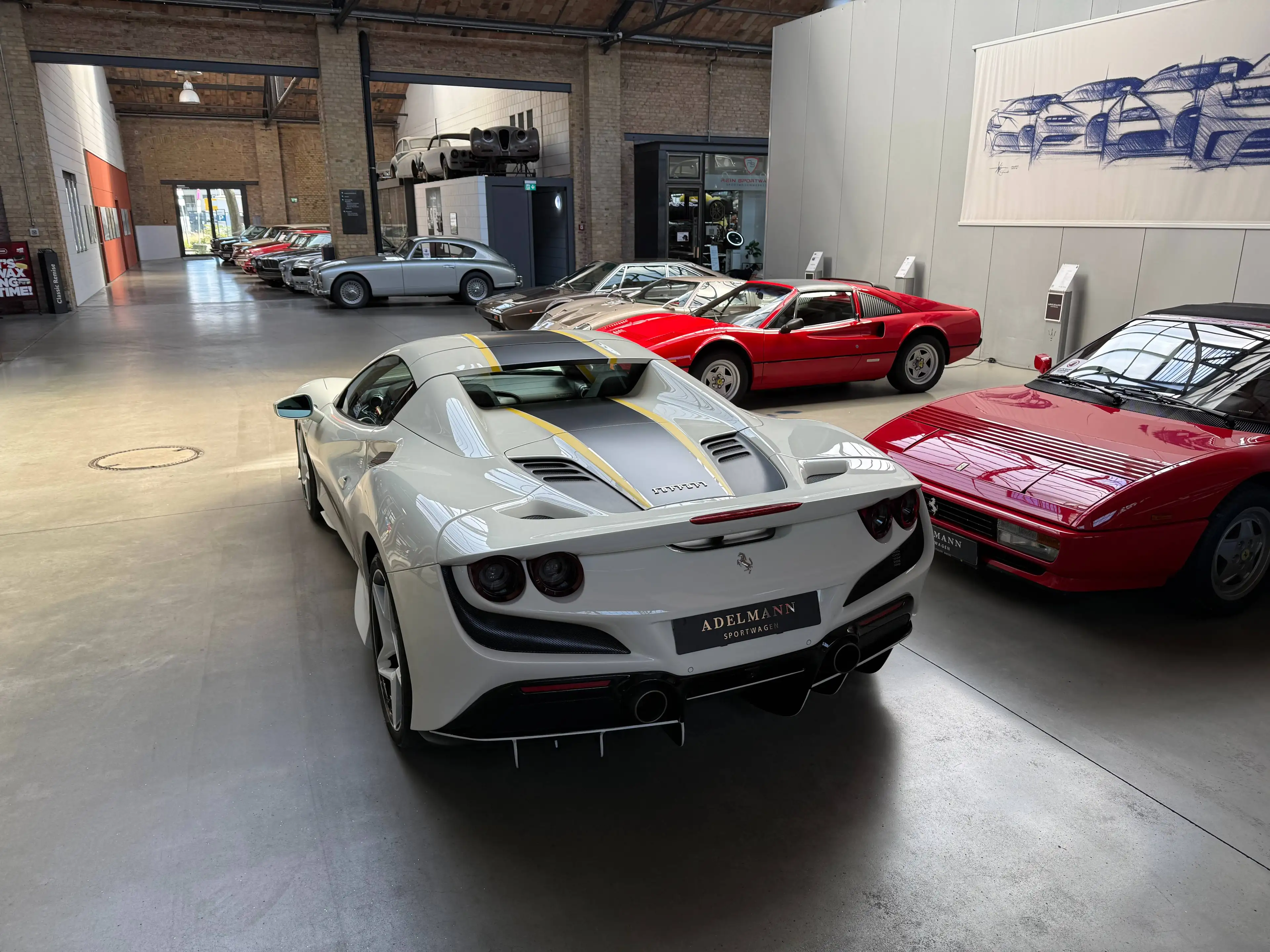 Ferrari F8 Spider — photo 11