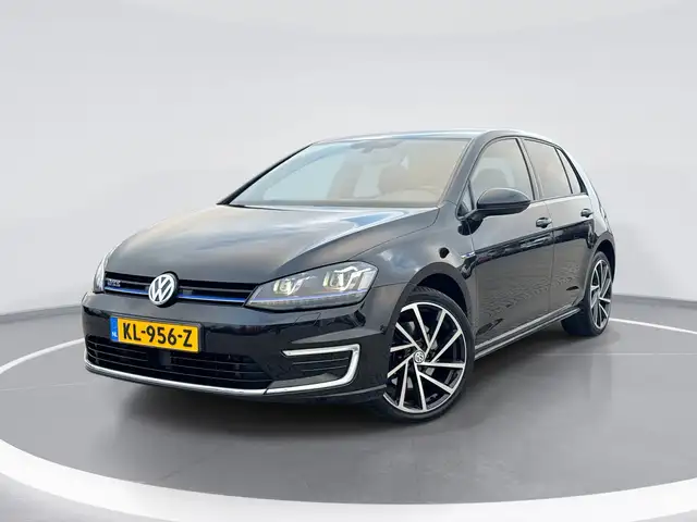 Volkswagen Golf GTE 1.4 TSI |GTI UITLAAT|STOELVERW.|SENSOREN|VOLL. OND