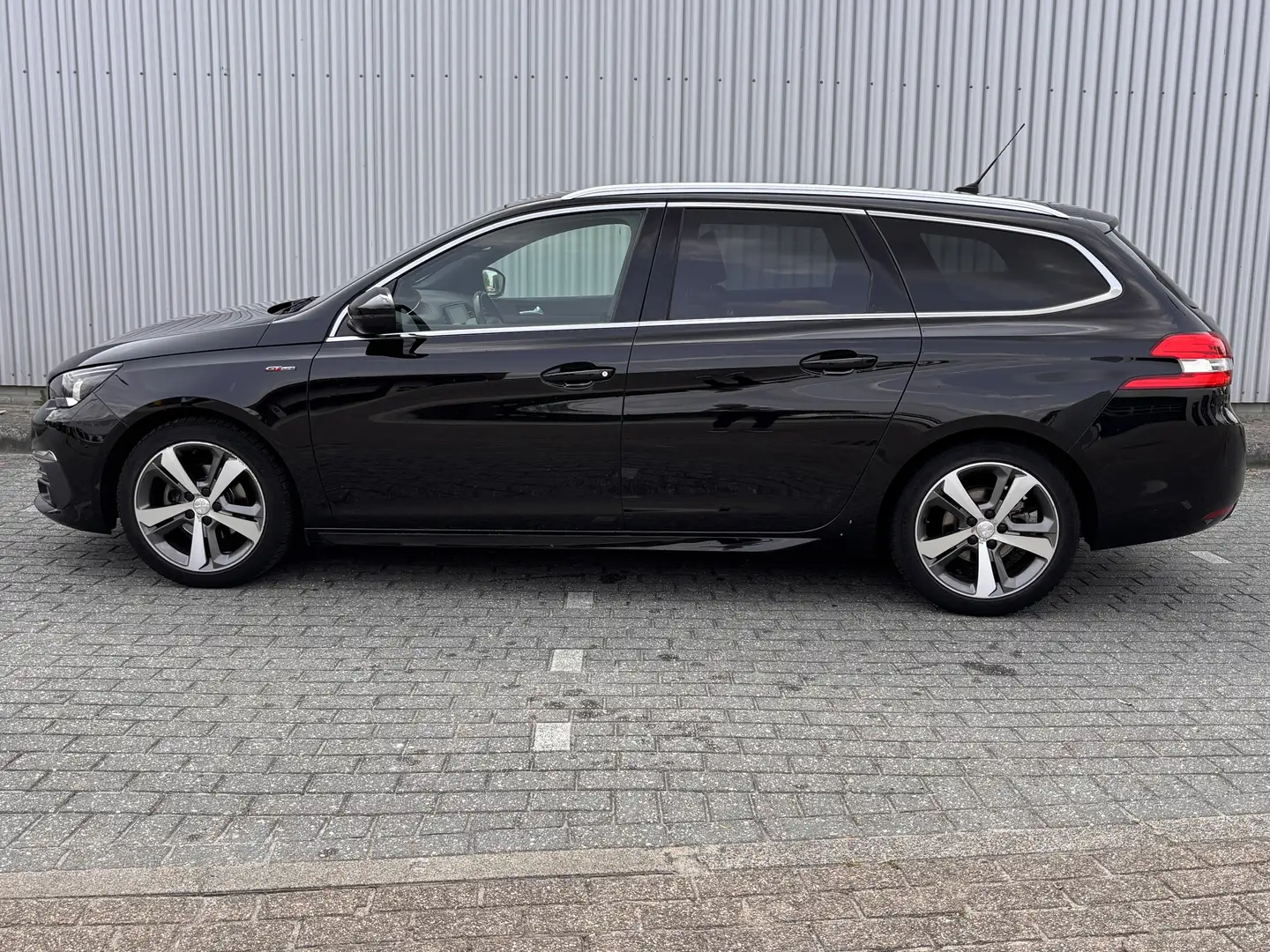 Peugeot 308 SW 1.2 PureTech GT-line 130PK | Panoramadak | Came Zwart - 2