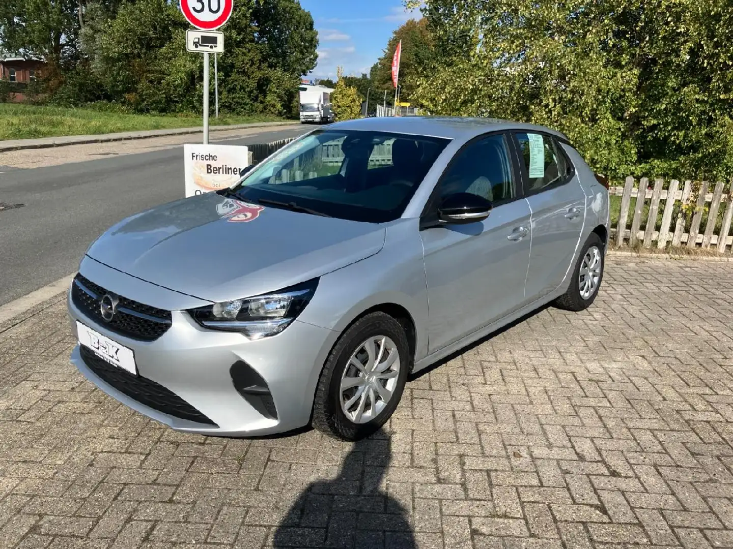 Opel Corsa Edition Zilver - 1