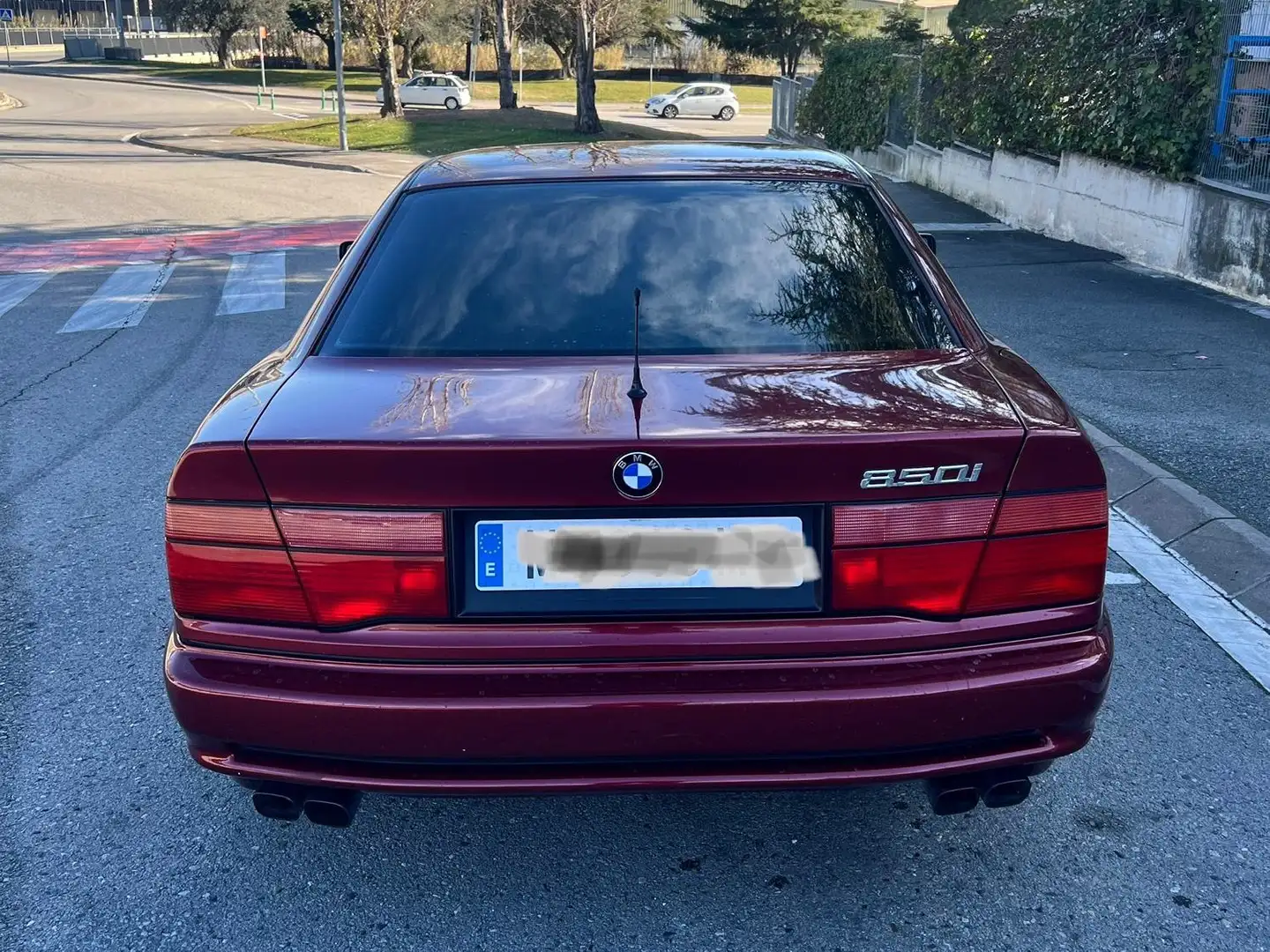 BMW 850 850Ci Aut. Czerwony - 2