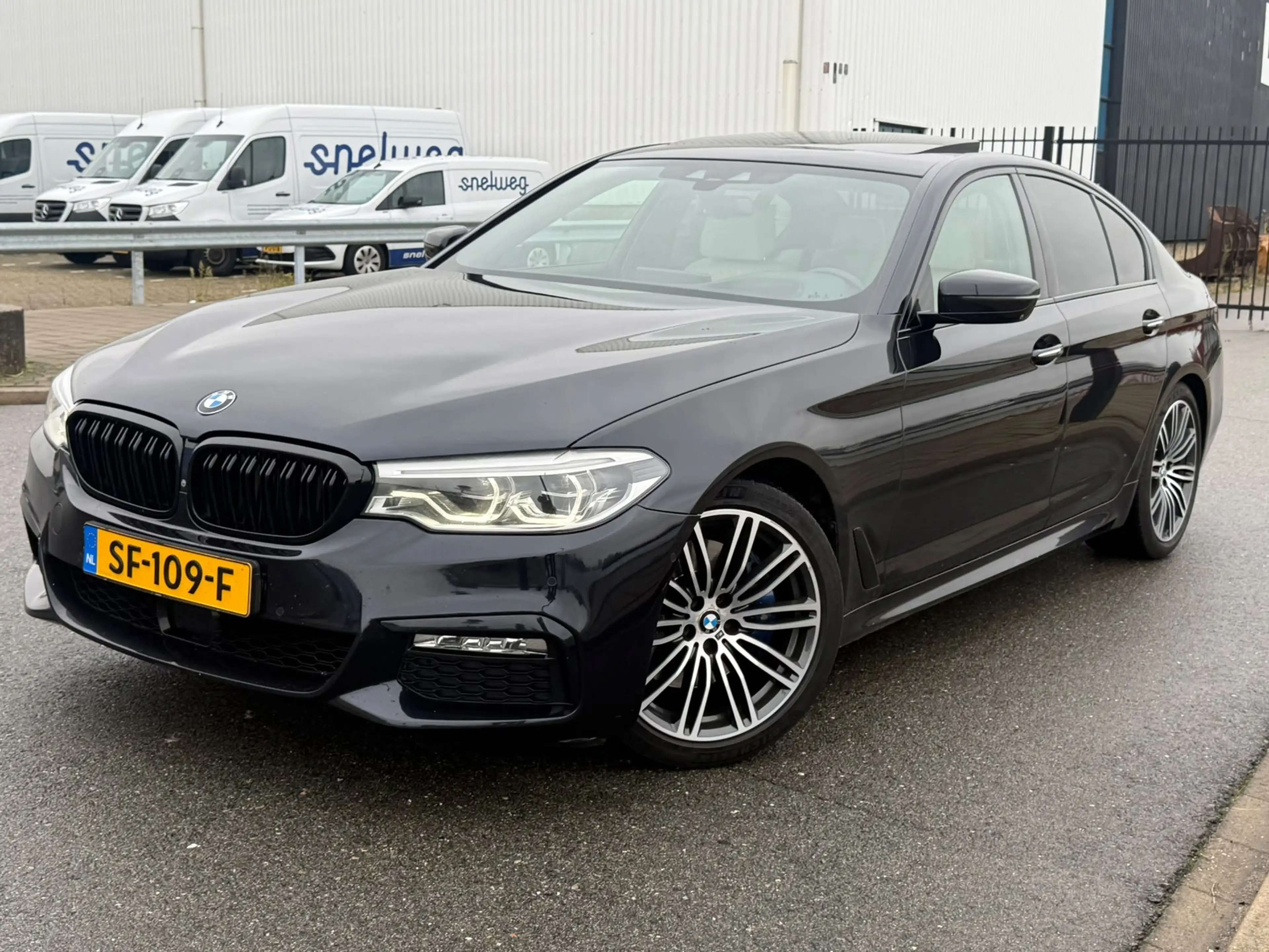 BMW 530 5-serie 530i High Executive_Alle Denkbare_OPTIES_N — photo 3