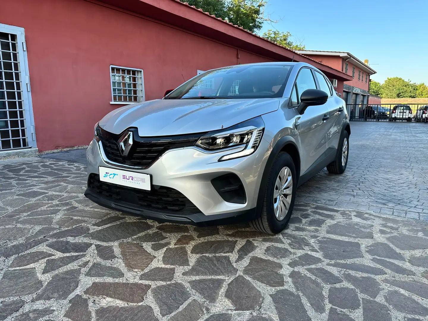 Renault Captur 0.9 tce **neopatentati** Argento - 1