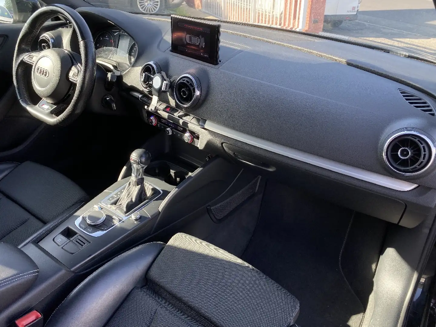 Audi A3 2.0 TDI 150 S Line S tronic 6 - 2