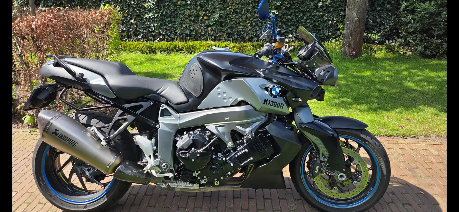 BMW K 1300 R Akrapovic, quickshifter Zwart - 1