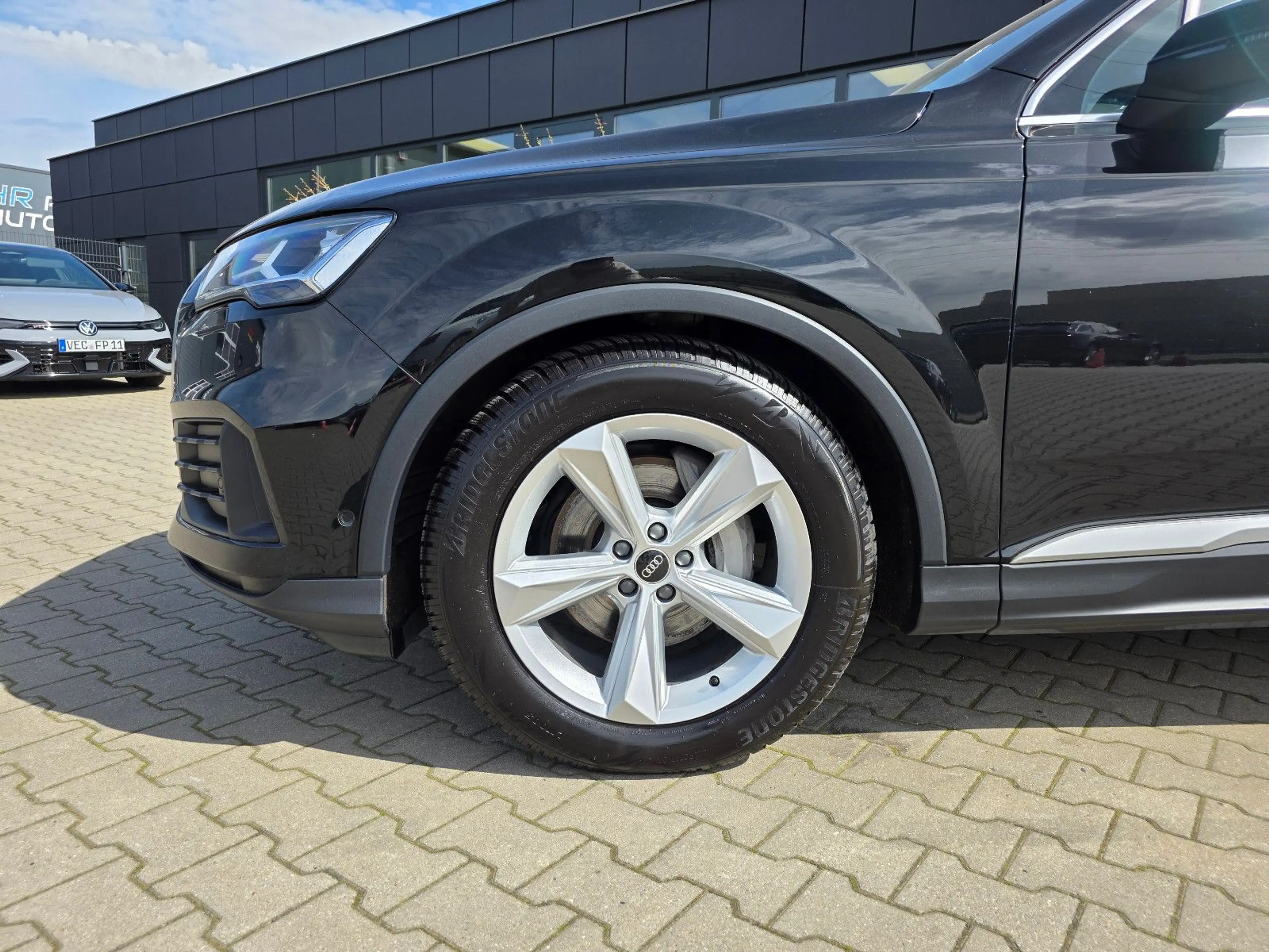 Audi Q7 50TDI 7-Sitzer*Luft*ACC*360*AHK*Leder*2.Hand — photo 11