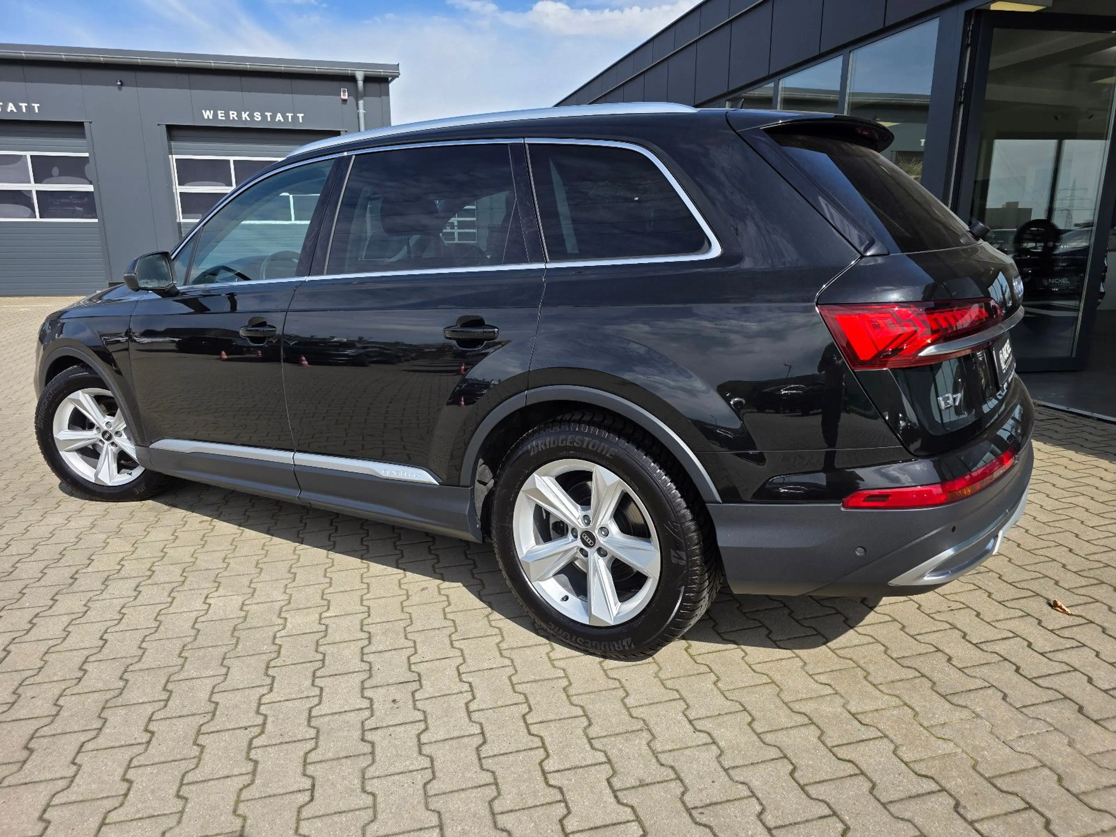 Audi Q7 50TDI 7-Sitzer*Luft*ACC*360*AHK*Leder*2.Hand — photo 6