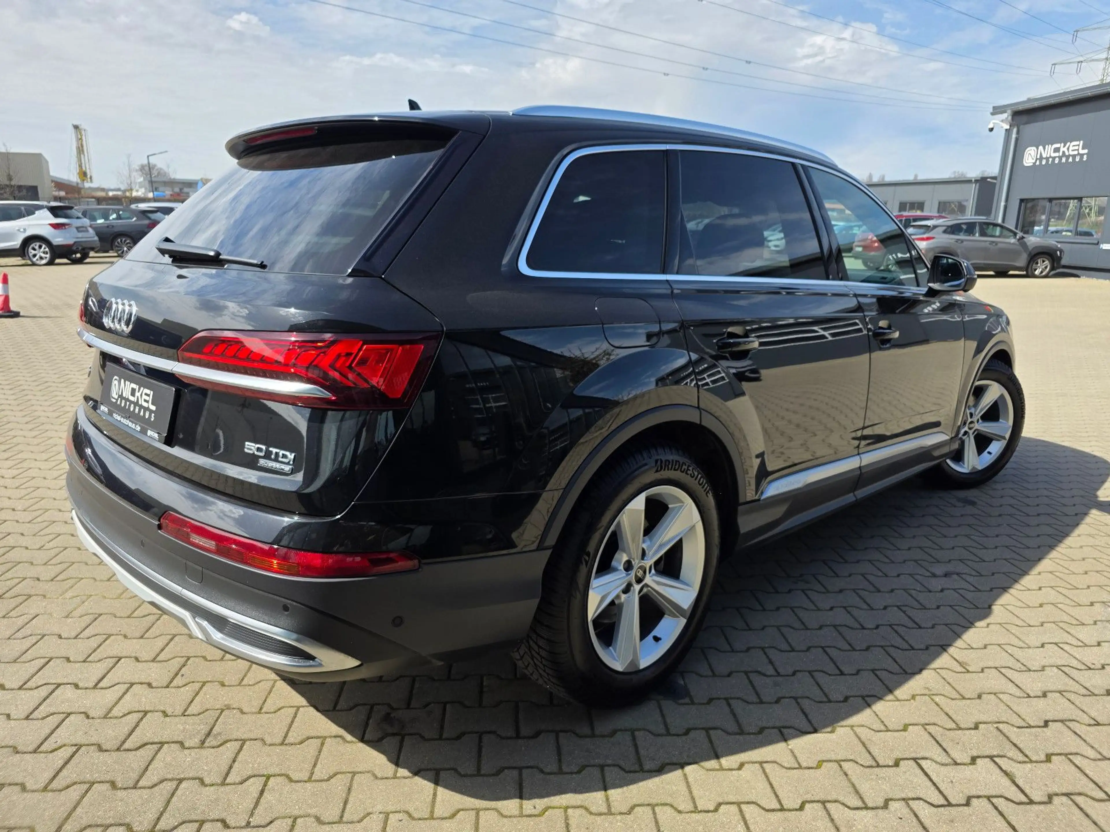 Audi Q7 50TDI 7-Sitzer*Luft*ACC*360*AHK*Leder*2.Hand — photo 3