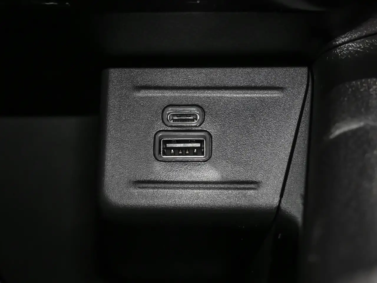 Jeep Compass e-Hybrid MY25 North Star Premium & Sicherheits-Pak 15