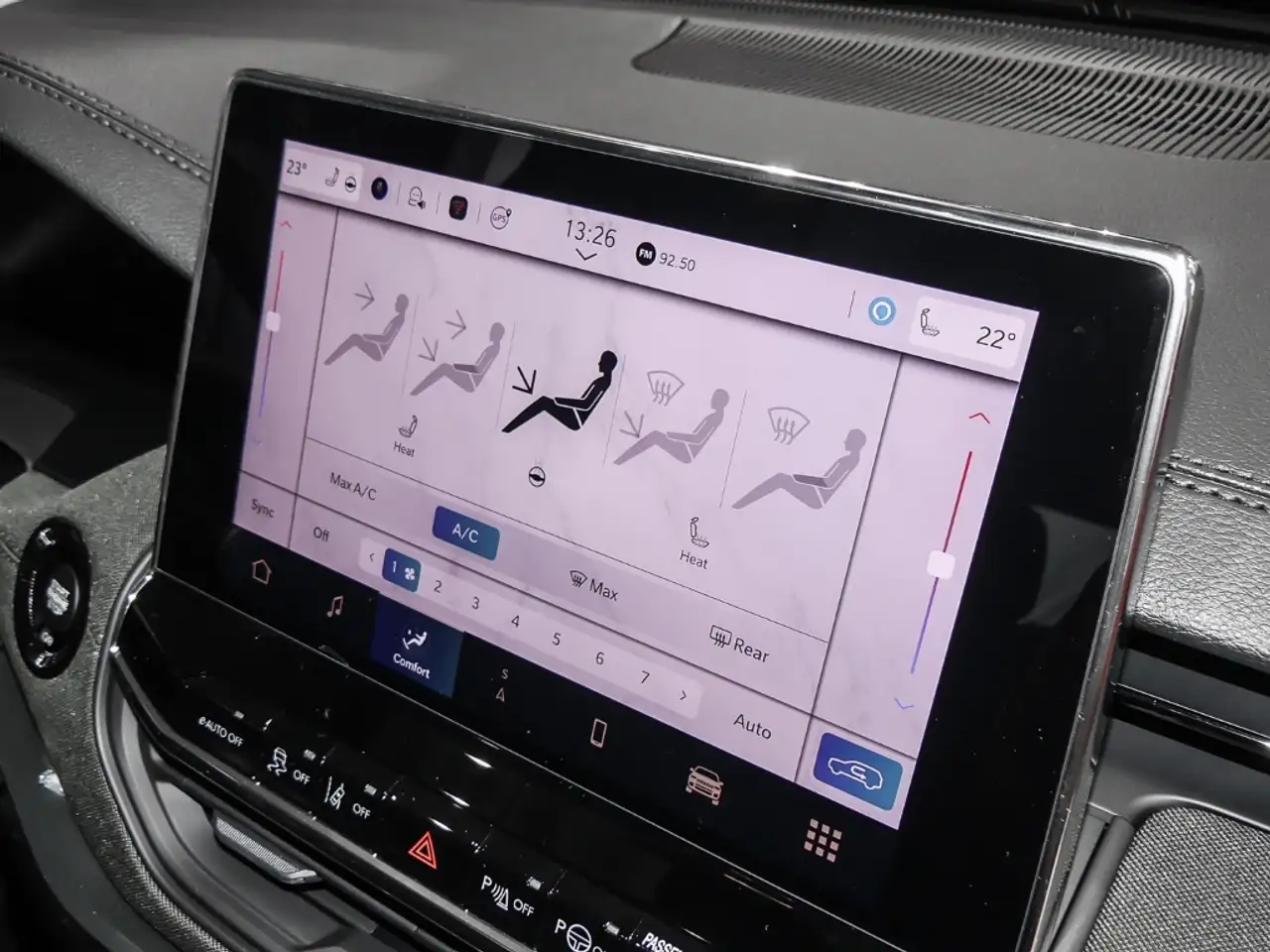 Jeep Compass e-Hybrid MY25 North Star Premium & Sicherheits-Pak 9