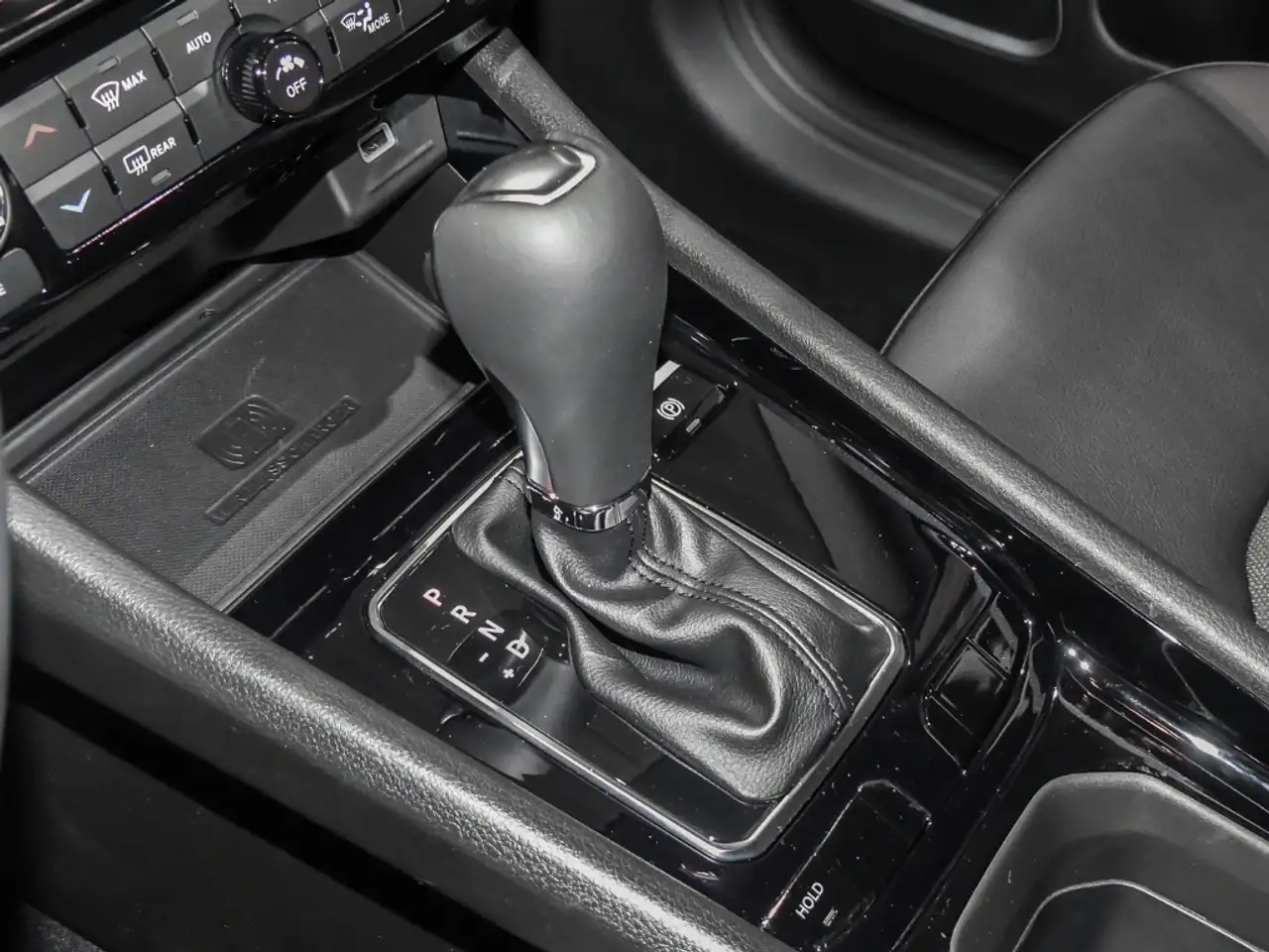 Jeep Compass e-Hybrid MY25 North Star Premium & Sicherheits-Pak 13