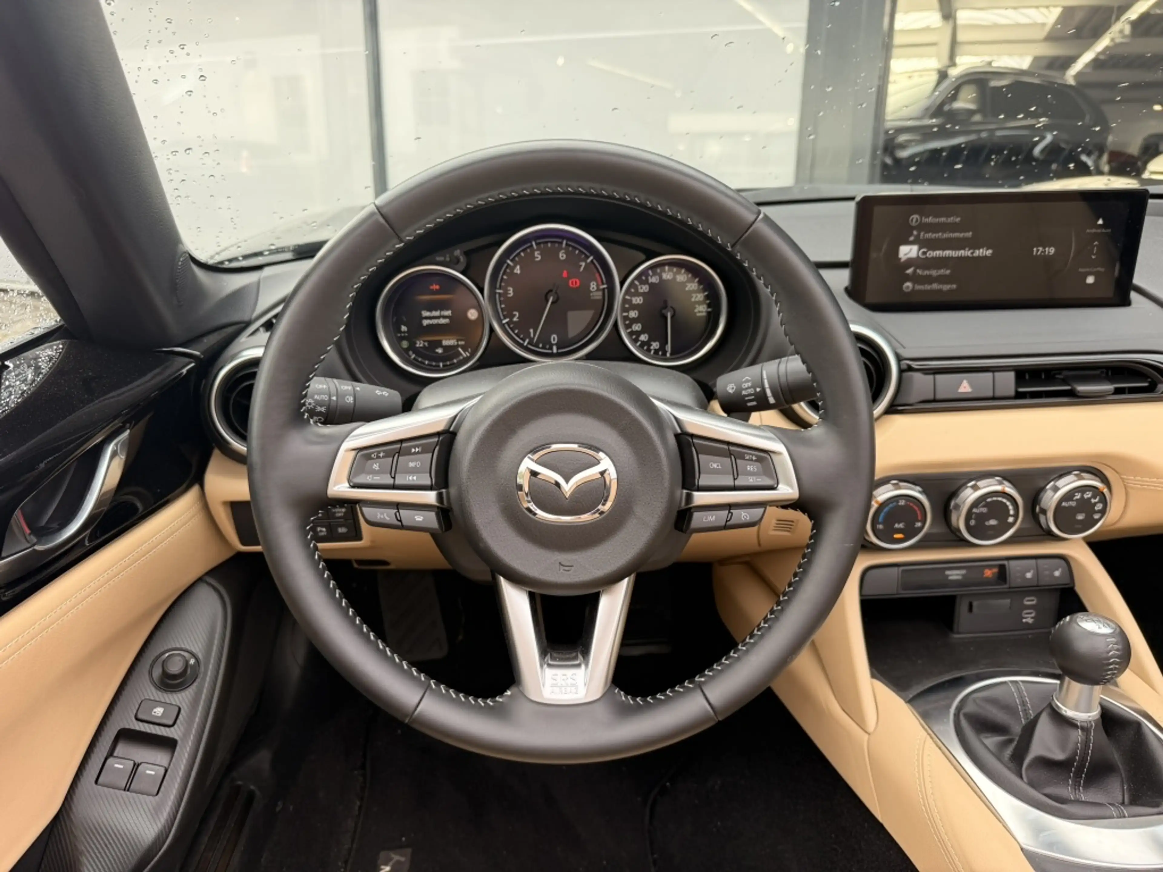 Mazda MX-5 1.5 SkyAc-G 132 Kazari | NL Auto | Camera — photo 14