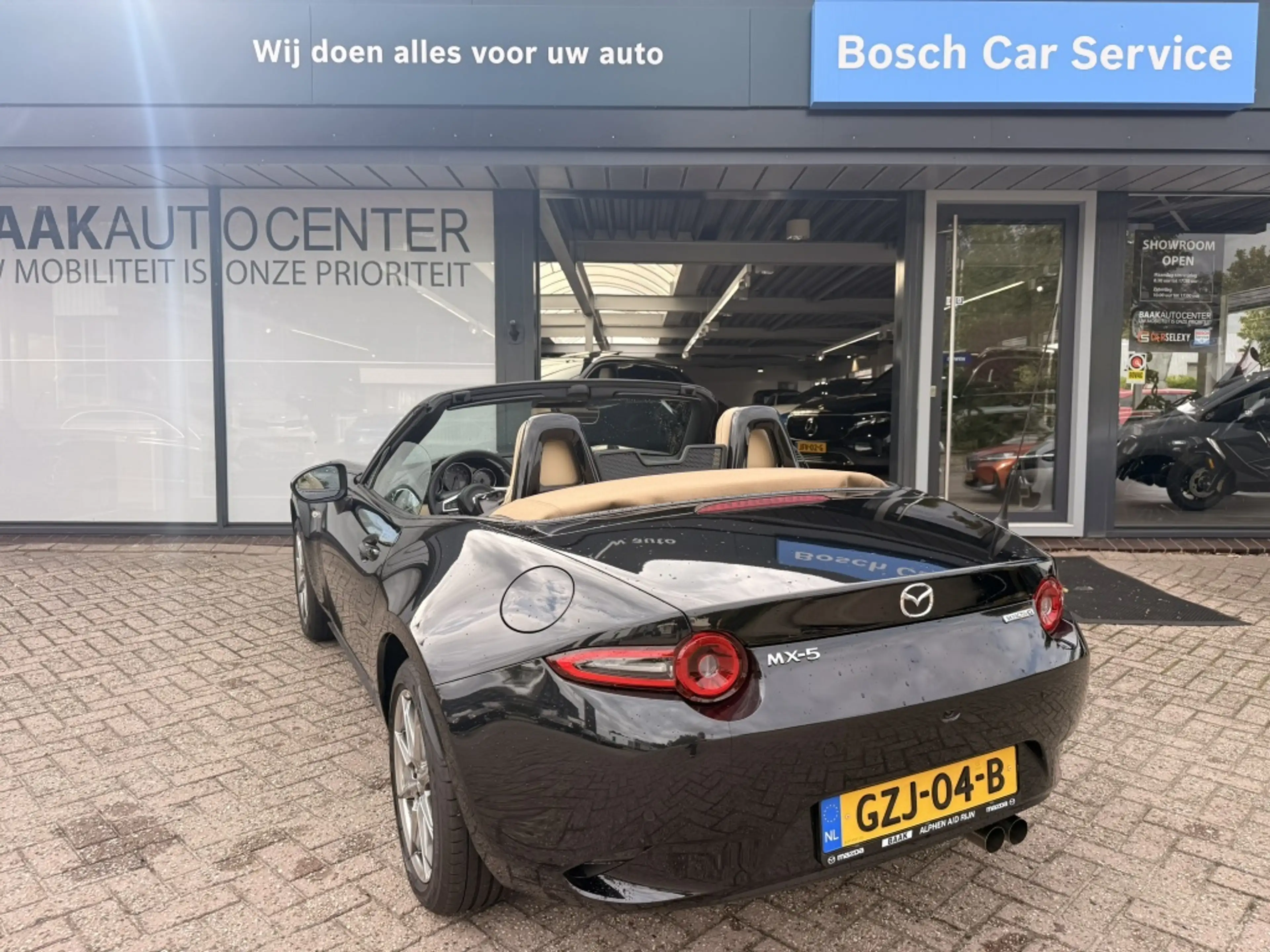 Mazda MX-5 1.5 SkyAc-G 132 Kazari | NL Auto | Camera — photo 7