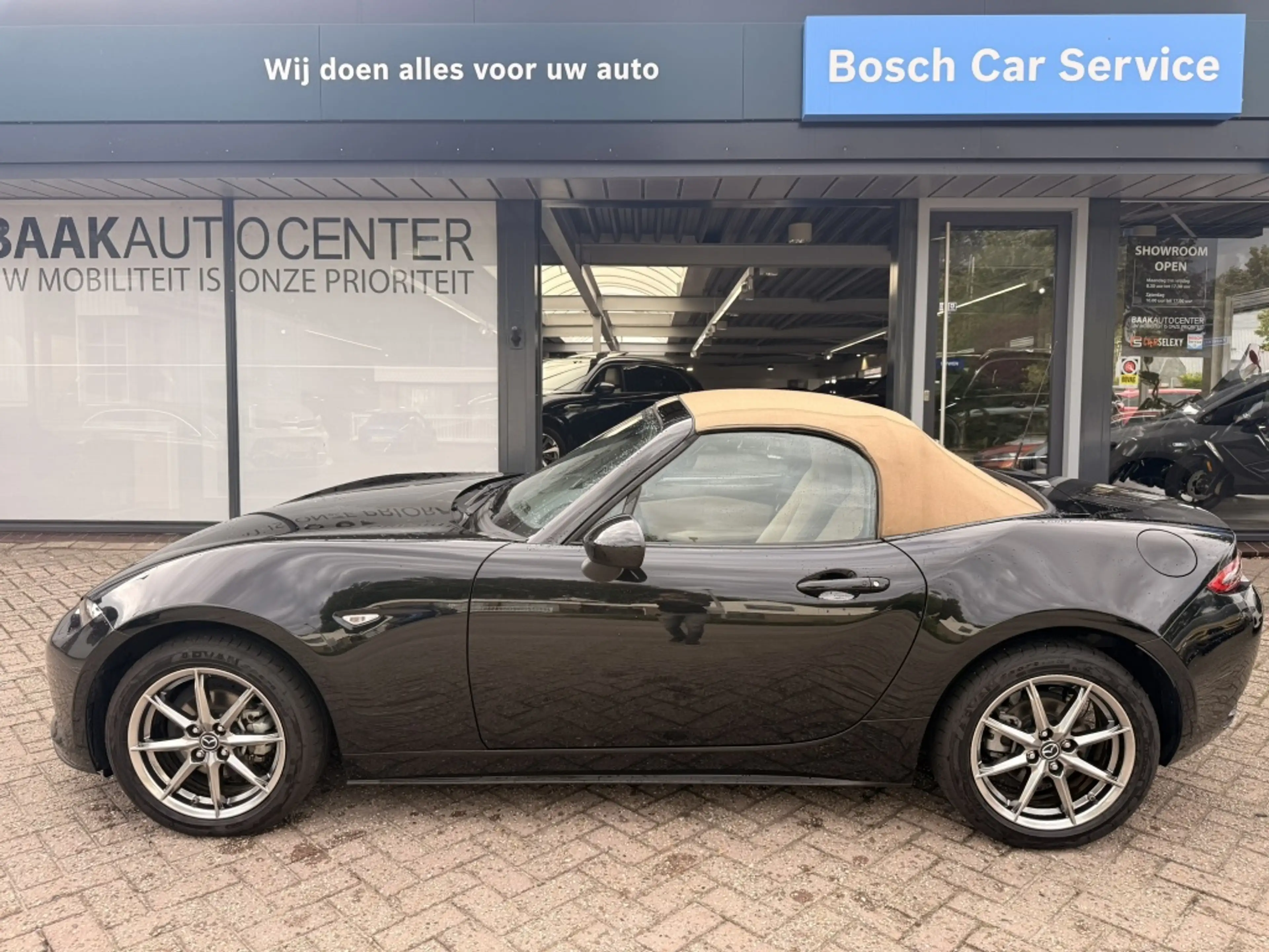 Mazda MX-5 1.5 SkyAc-G 132 Kazari | NL Auto | Camera — photo 6