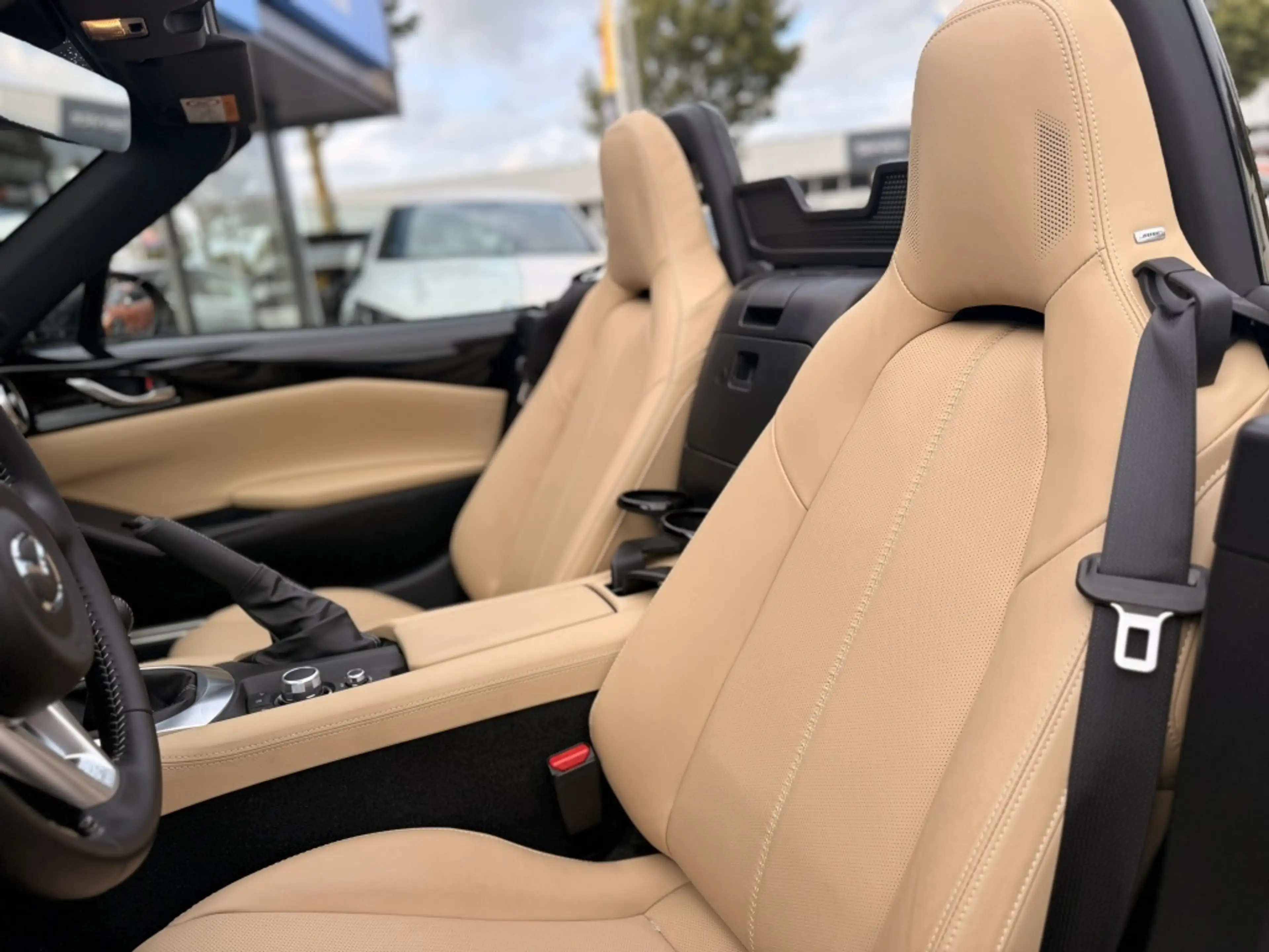 Mazda MX-5 1.5 SkyAc-G 132 Kazari | NL Auto | Camera — photo 12