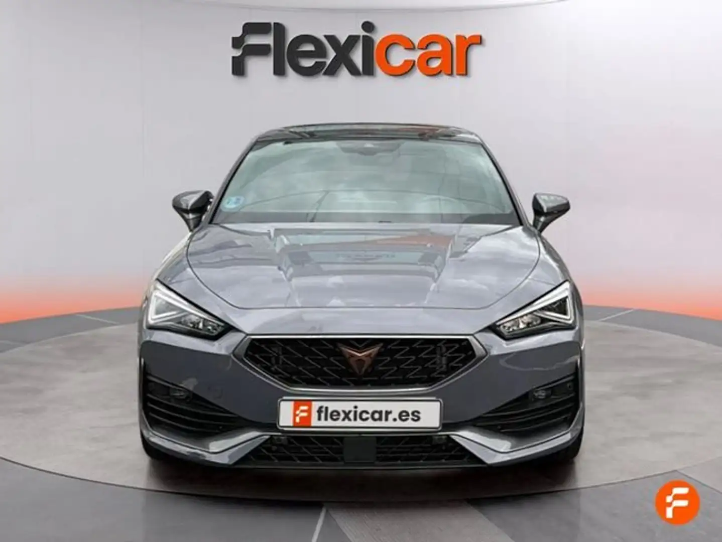 CUPRA Sonstige 1.5 eTSI 110kW (150CV) DSG Grau - 2