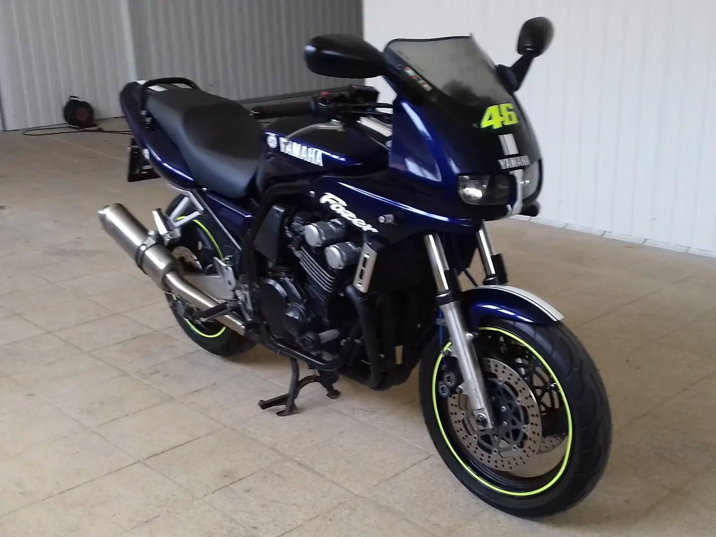 Yamaha FZS 600 FZS 600 Fazer, viele Neuteile, viel Zubehör Modrá - 1