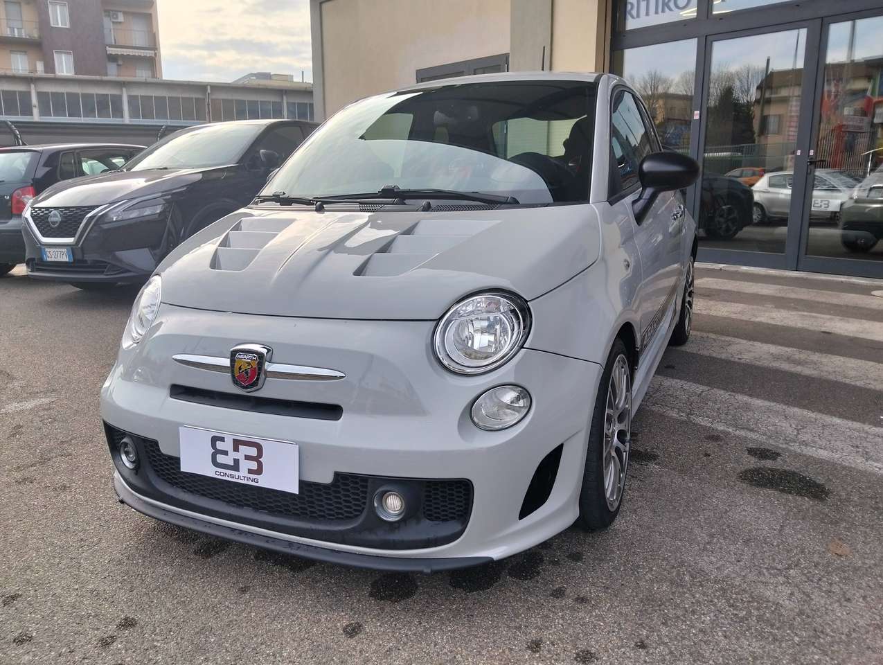 Abarth 695 1.4 16v Turbo t-jet Biposto 135cv E6