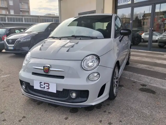 Abarth 695 1.4 16v Turbo t-jet Biposto 135cv E6