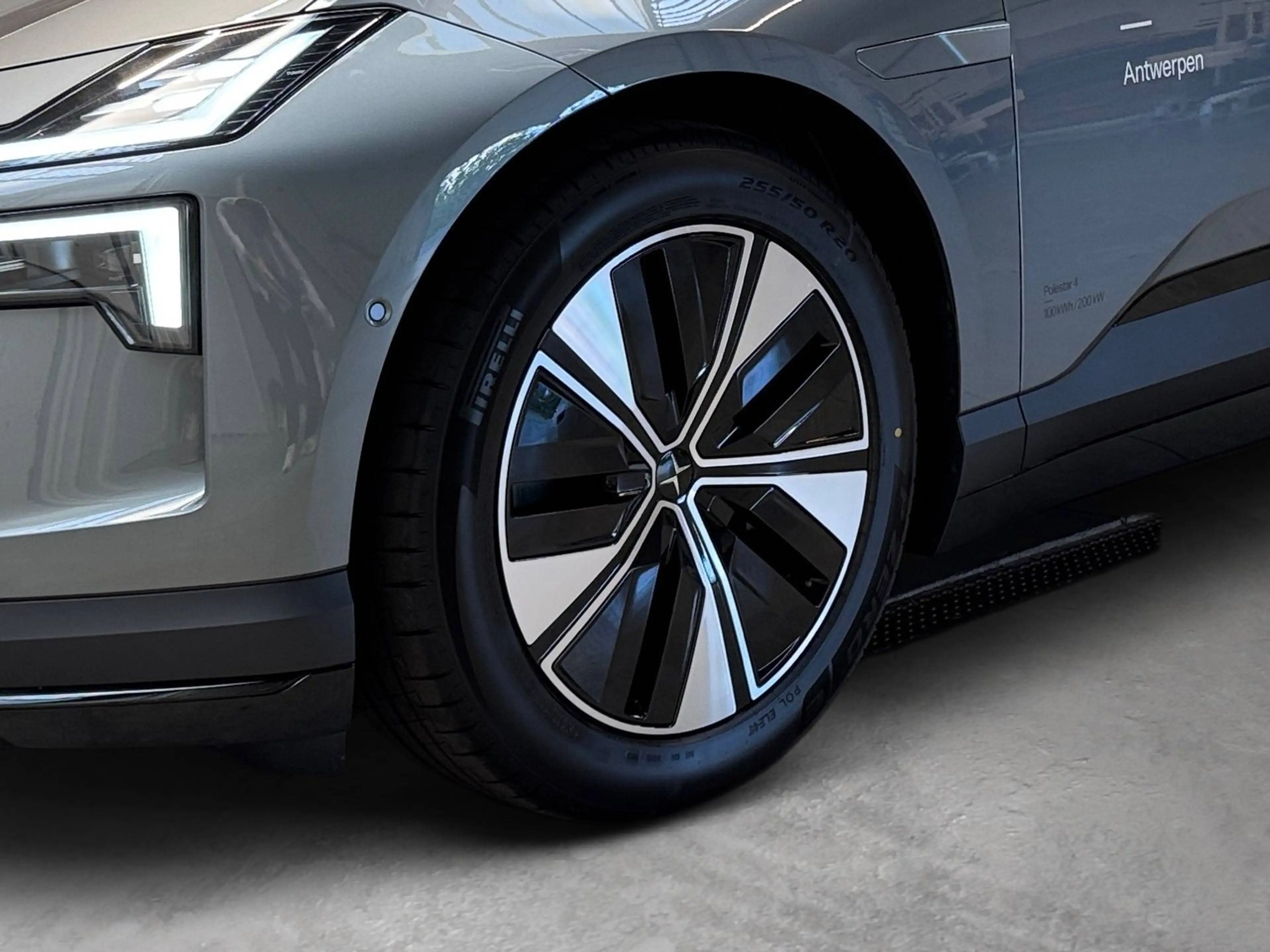 Polestar 4 Polestar 4 MY27 Rear Motor Business Pack — photo 6
