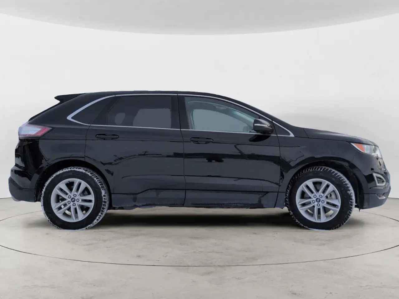 Ford Edge снимка Ford Edge