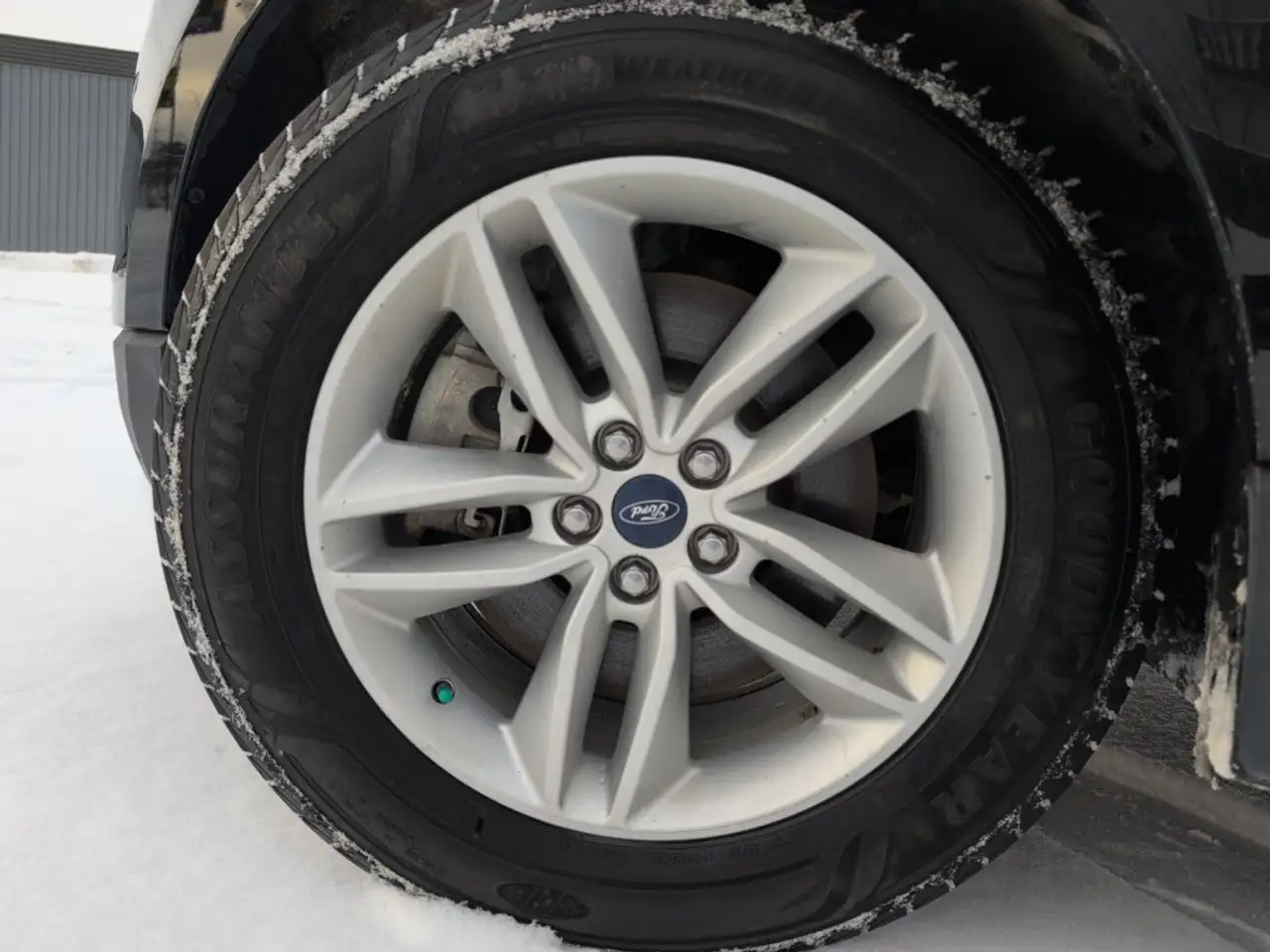 Ford Edge снимка Ford Edge