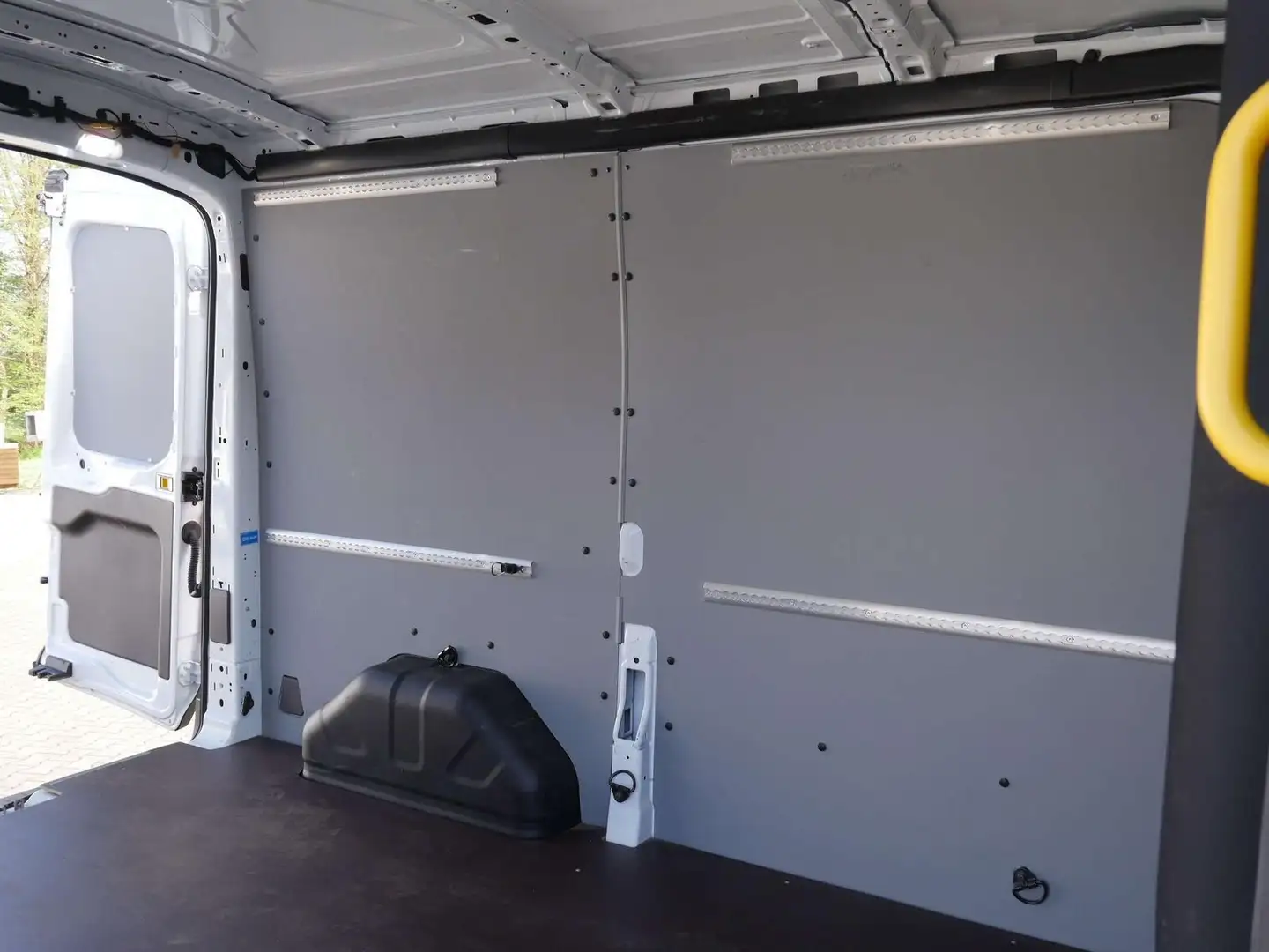 Ford Transit 350 L2H2 Kamera Parkpilot hzb Scheibe Tg Weiß - 2