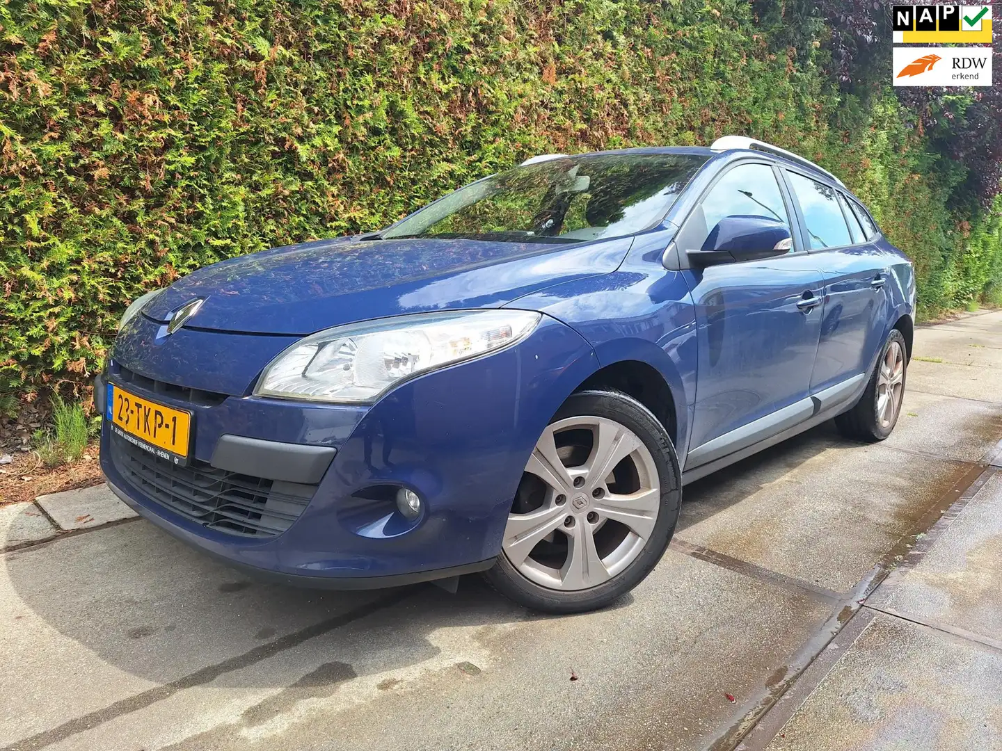 Renault Megane Estate 1.6 Expression Blau - 1