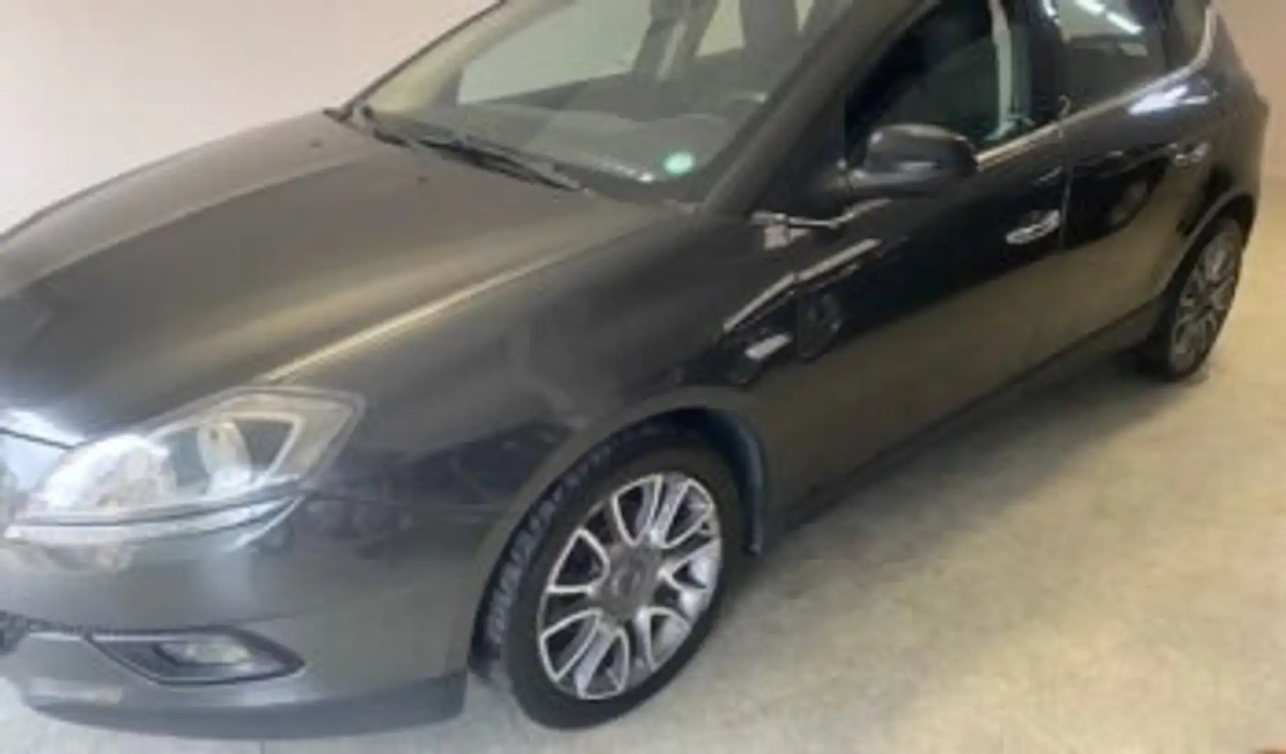 Lancia Delta 1.6 mjt Oro 120cv dpf Gris - 2