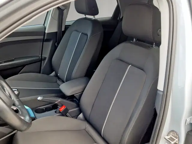 Audi A1 view 8