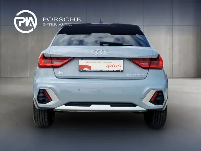 Audi A1 view 5