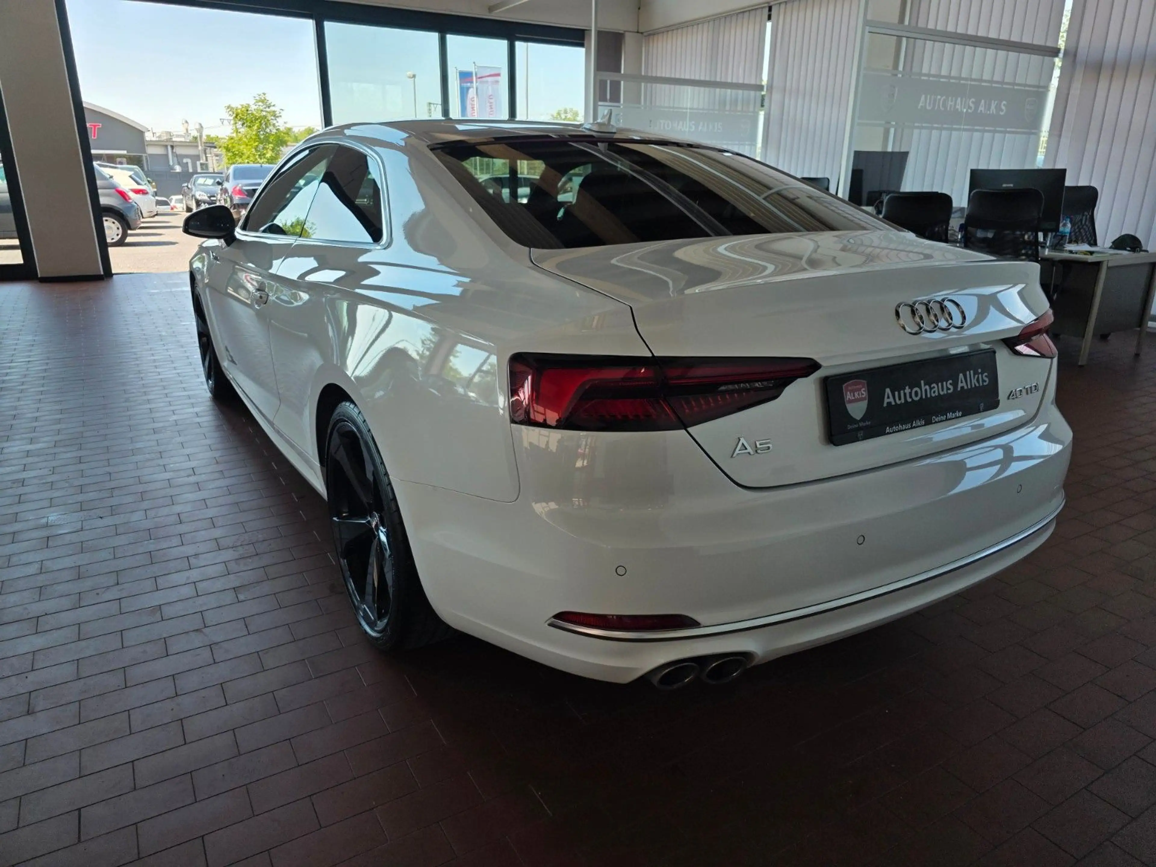 Audi A5 Coupe 40 TDI+3x S-Line+NAVI+LED+VirtuellCock. — photo 9