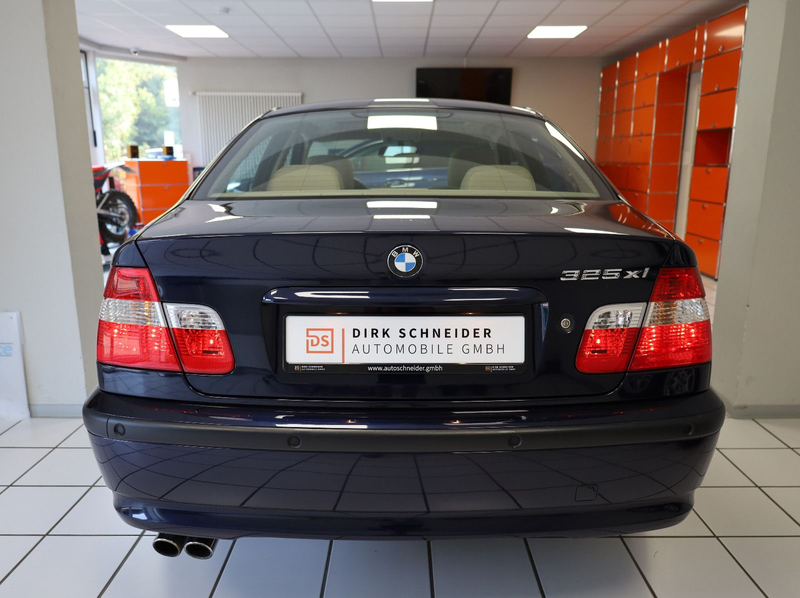 BMW 325 xi ALLRAD|DSG|KLIMA|LEDER|SCHIEBED|SH|SCHECKH — photo 9
