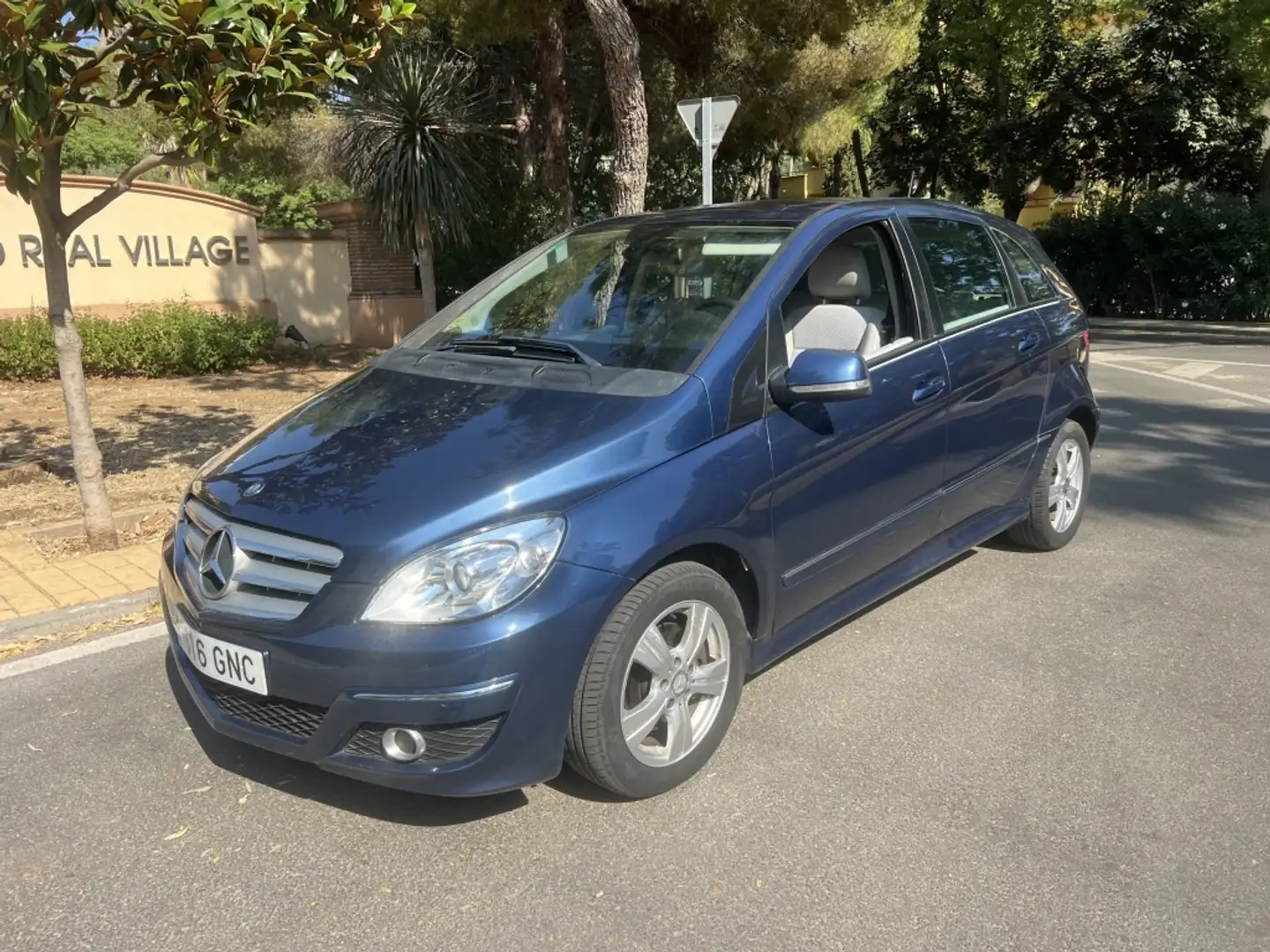 Mercedes-Benz B 200 200CDI Autotronic (9.75) Azul - 1