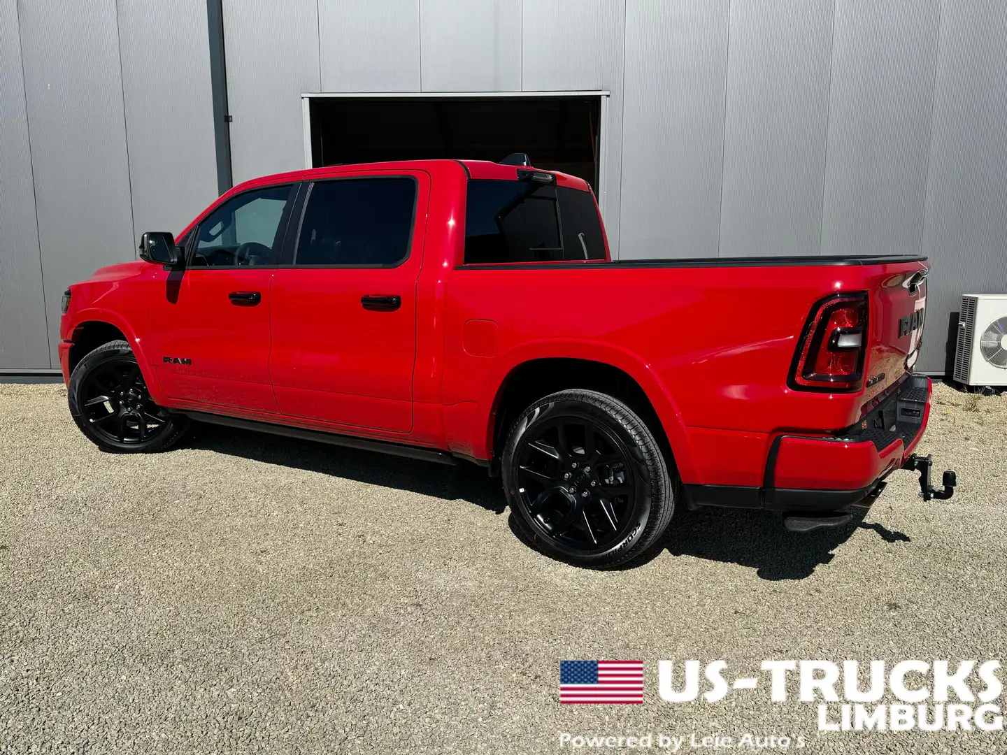 Dodge RAM Model 2025 Laramie Night Premium €74.900 Excl. - 2