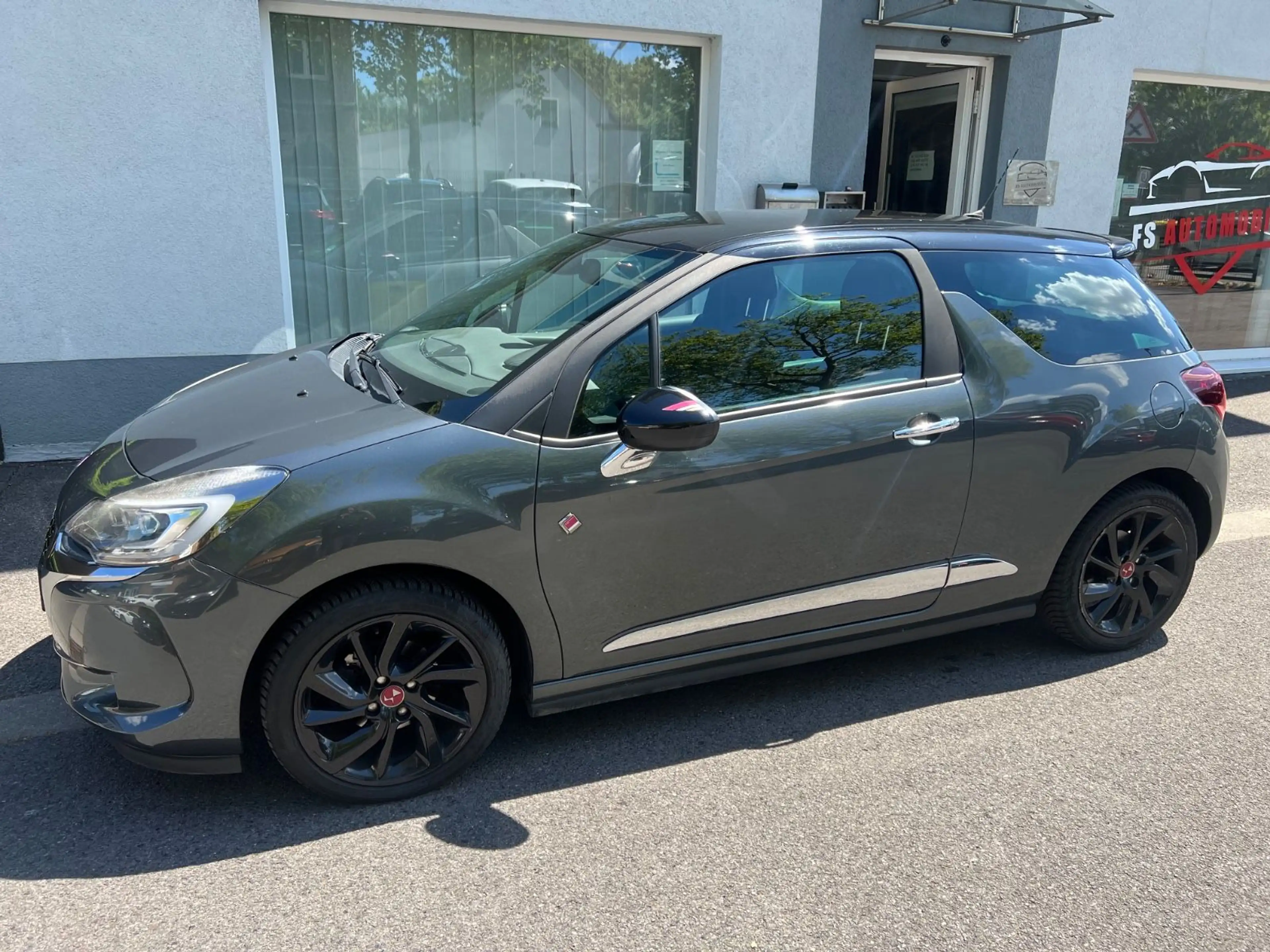 DS Automobiles DS 3 DS 3 Performance Line"Xenon"Navi"Kamera"SHZ" — photo 4