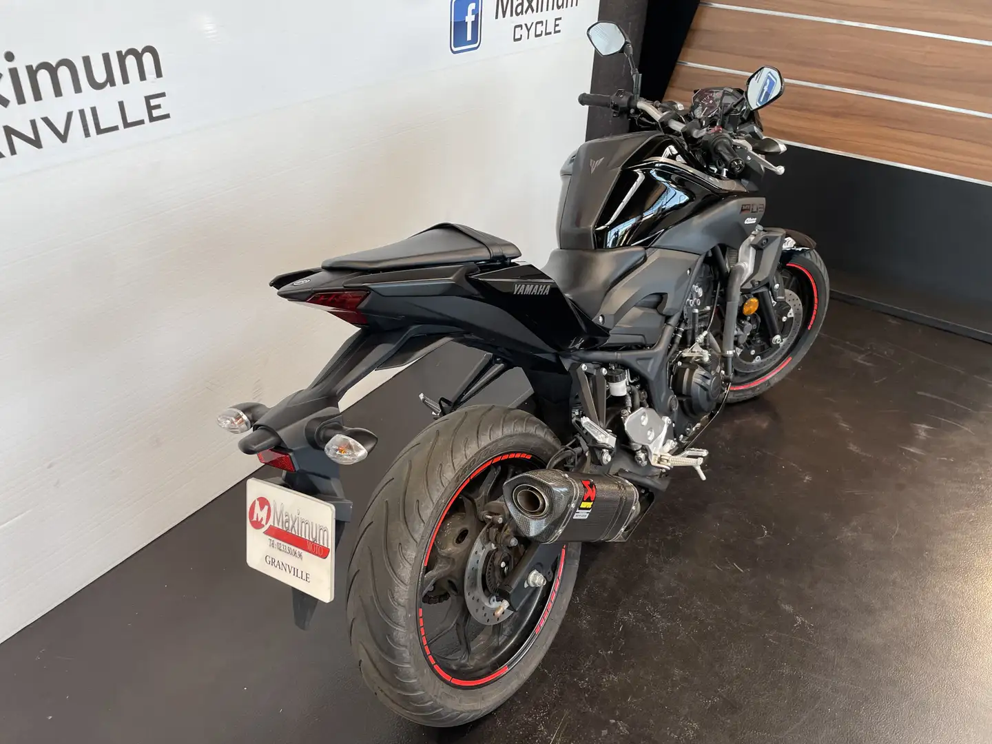 Yamaha MT-03 - 2