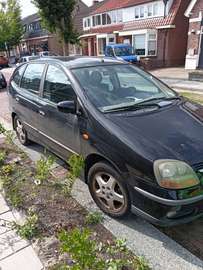 Almera Tino 1.8 Luxury