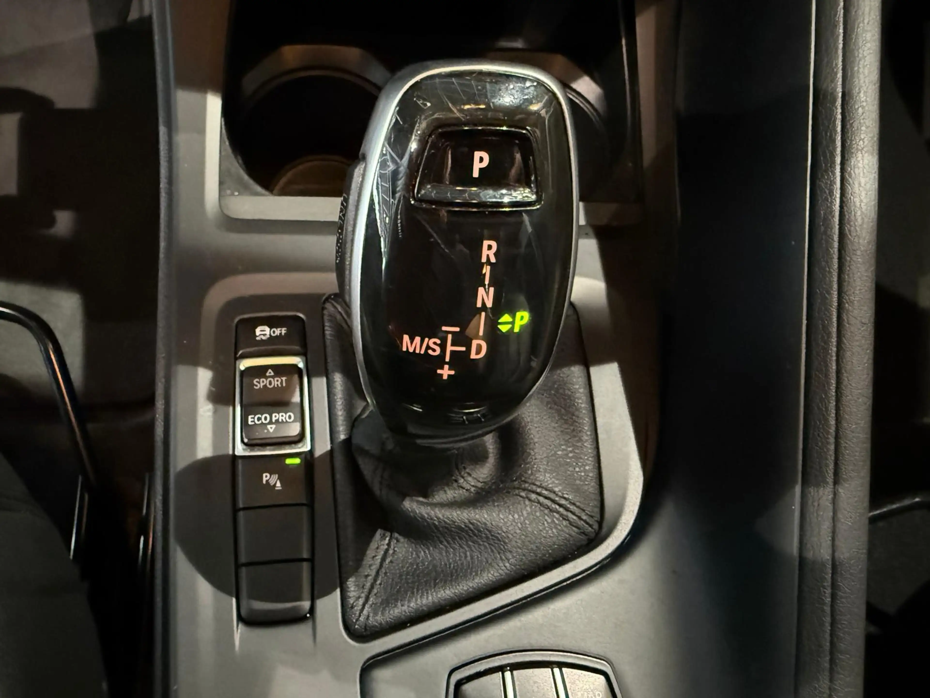 BMW X1 sDrive18i High Executive Head up pano schuif — photo 23