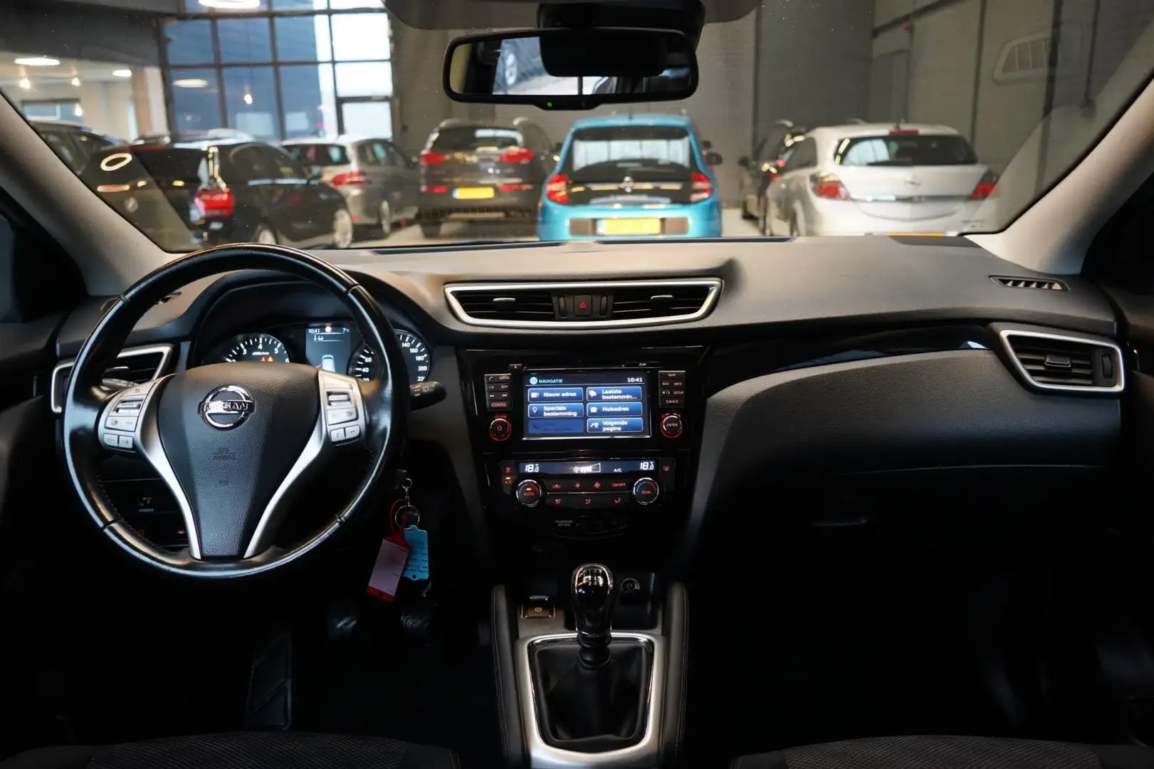 Nissan Qashqai 1.2 Connect Edition | NAVI | CRUISE | STOELVERW. | Grau - 2