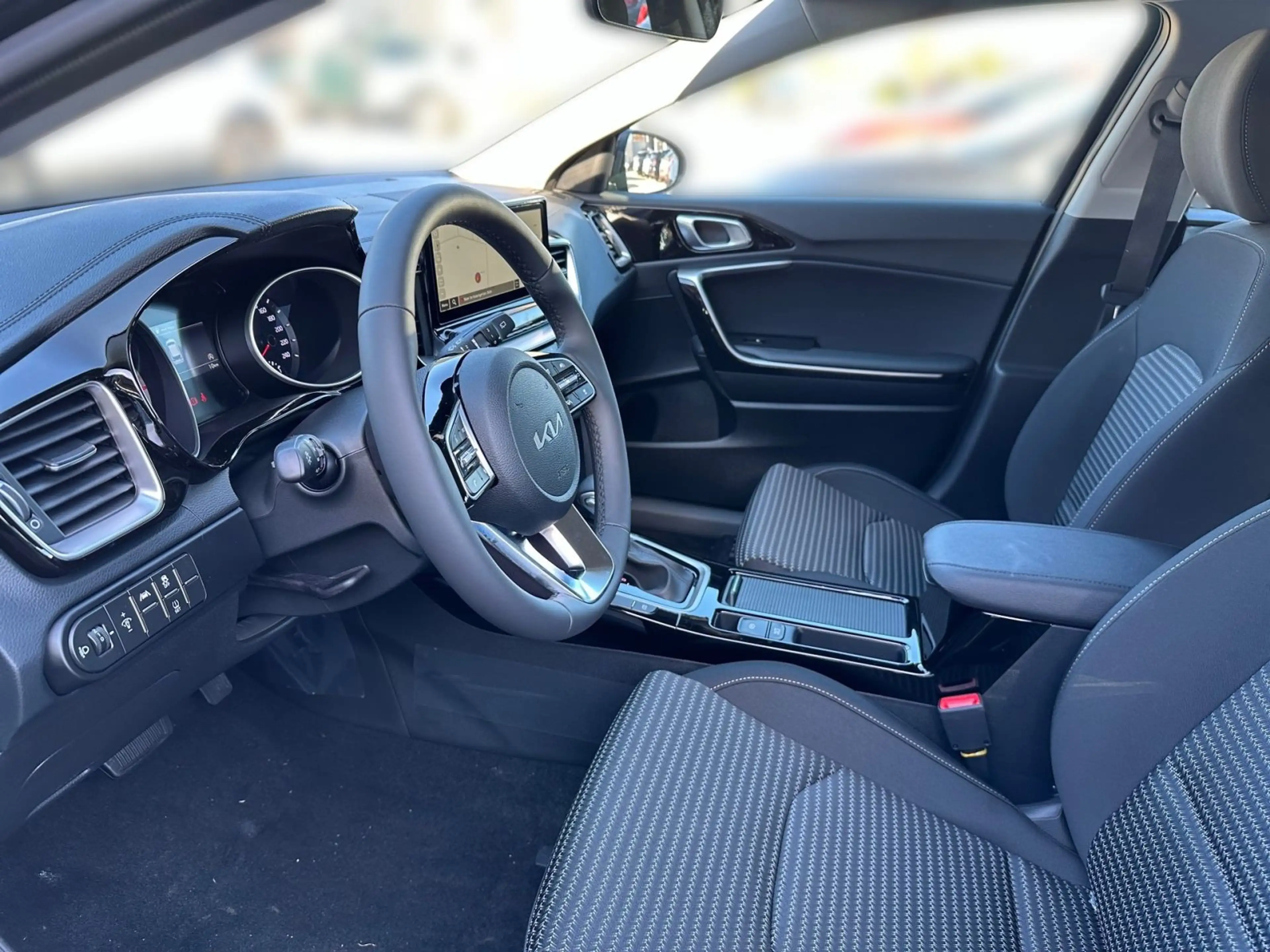 Kia Ceed / cee'd CEED | 1.5T-GDI | DCT | Spirit | NAVI |JBL | 5TG — photo 10