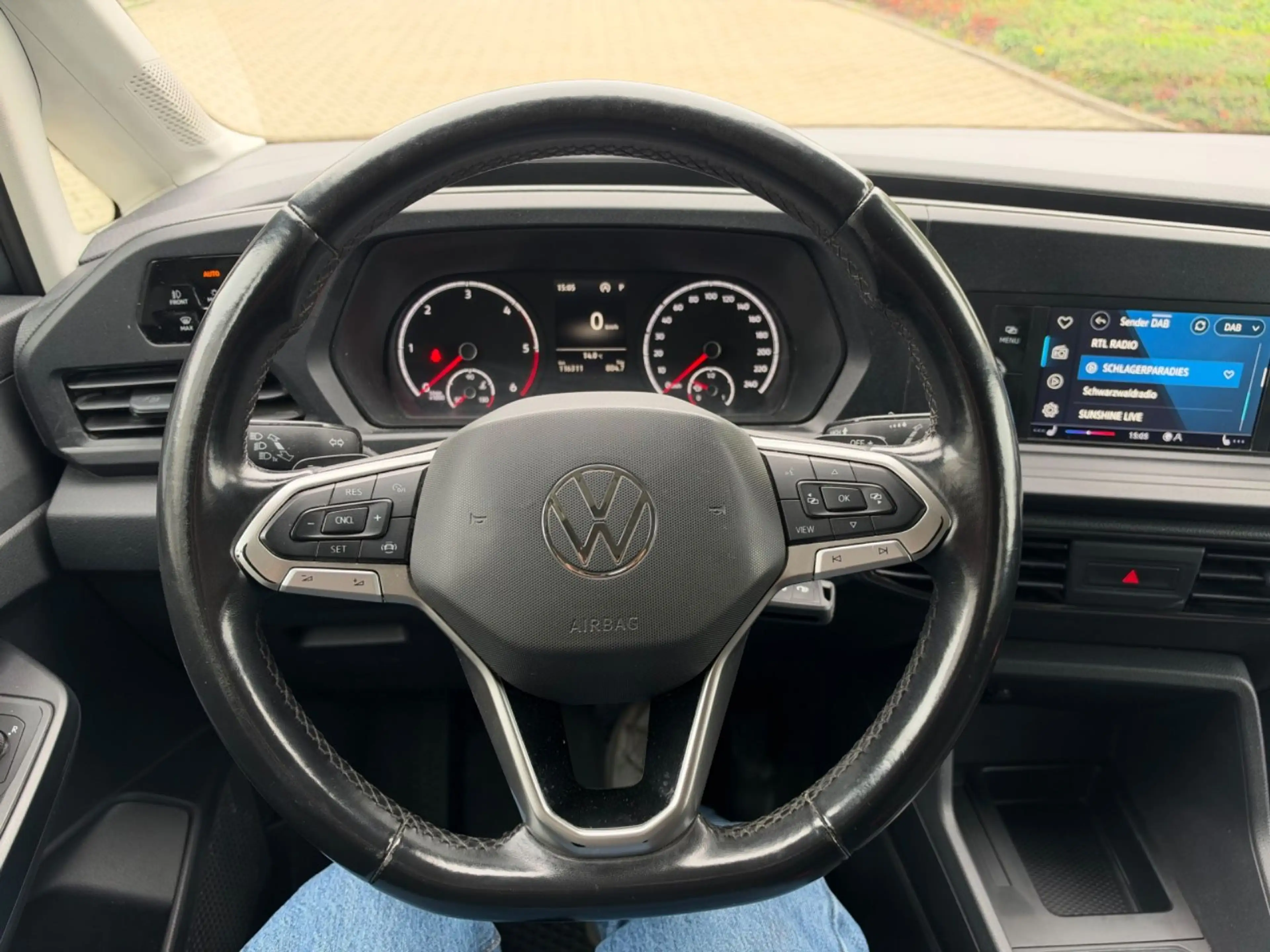 Volkswagen Caddy 2,0 TDI DSG Klima/ Tempomat/ 7-Sitzer — photo 6