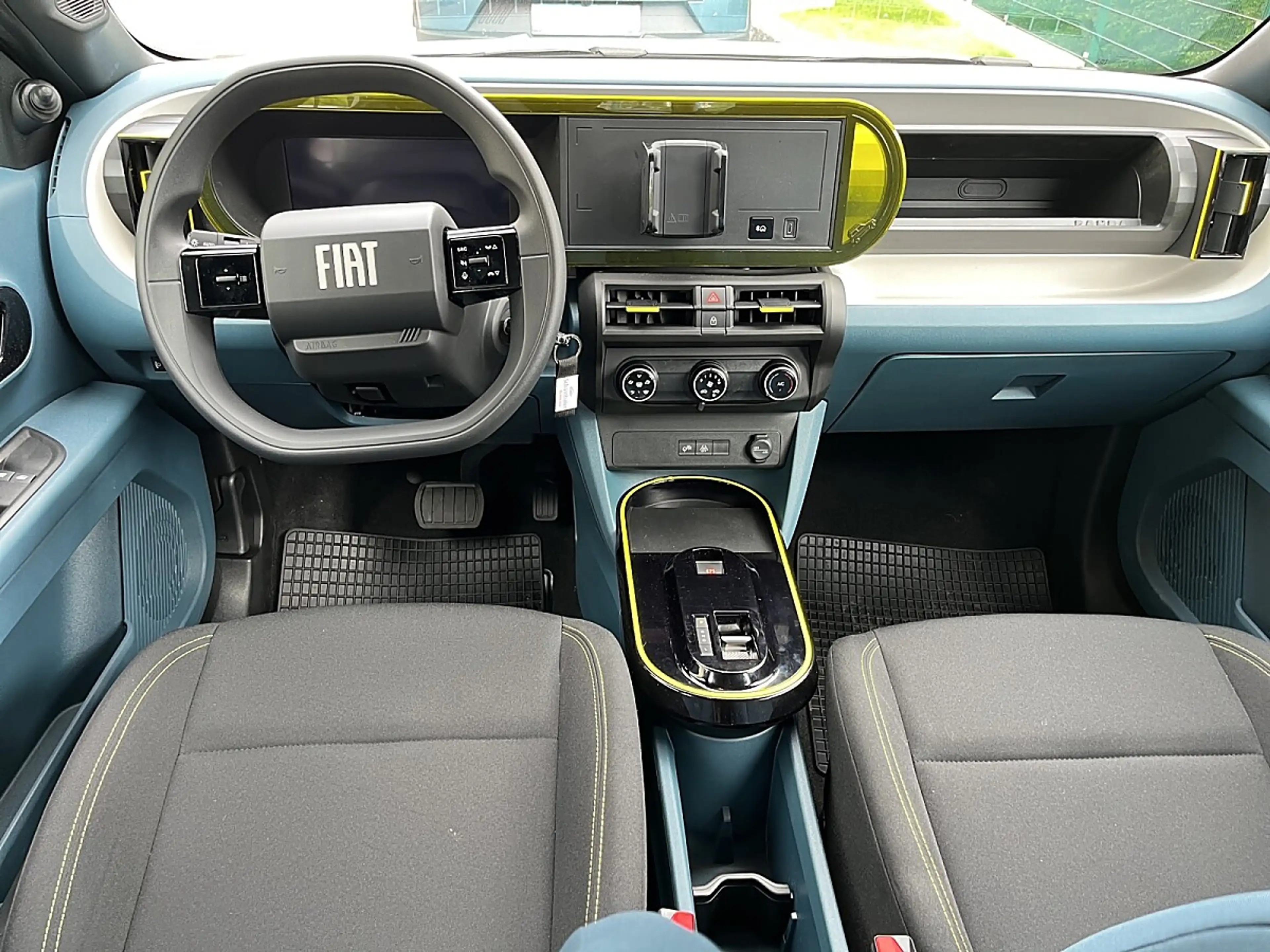 Fiat Grande Panda Hybrid mHEV 110 6-Gang eDCT Pop — photo 5