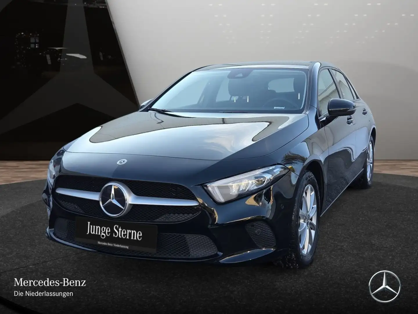 Mercedes-Benz A 250 e LED+8G Schwarz - 2